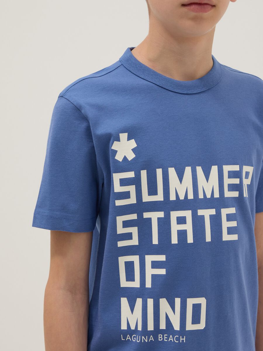 T-shirt in puro cotone blu da ragazzo regular fit con scritta_2