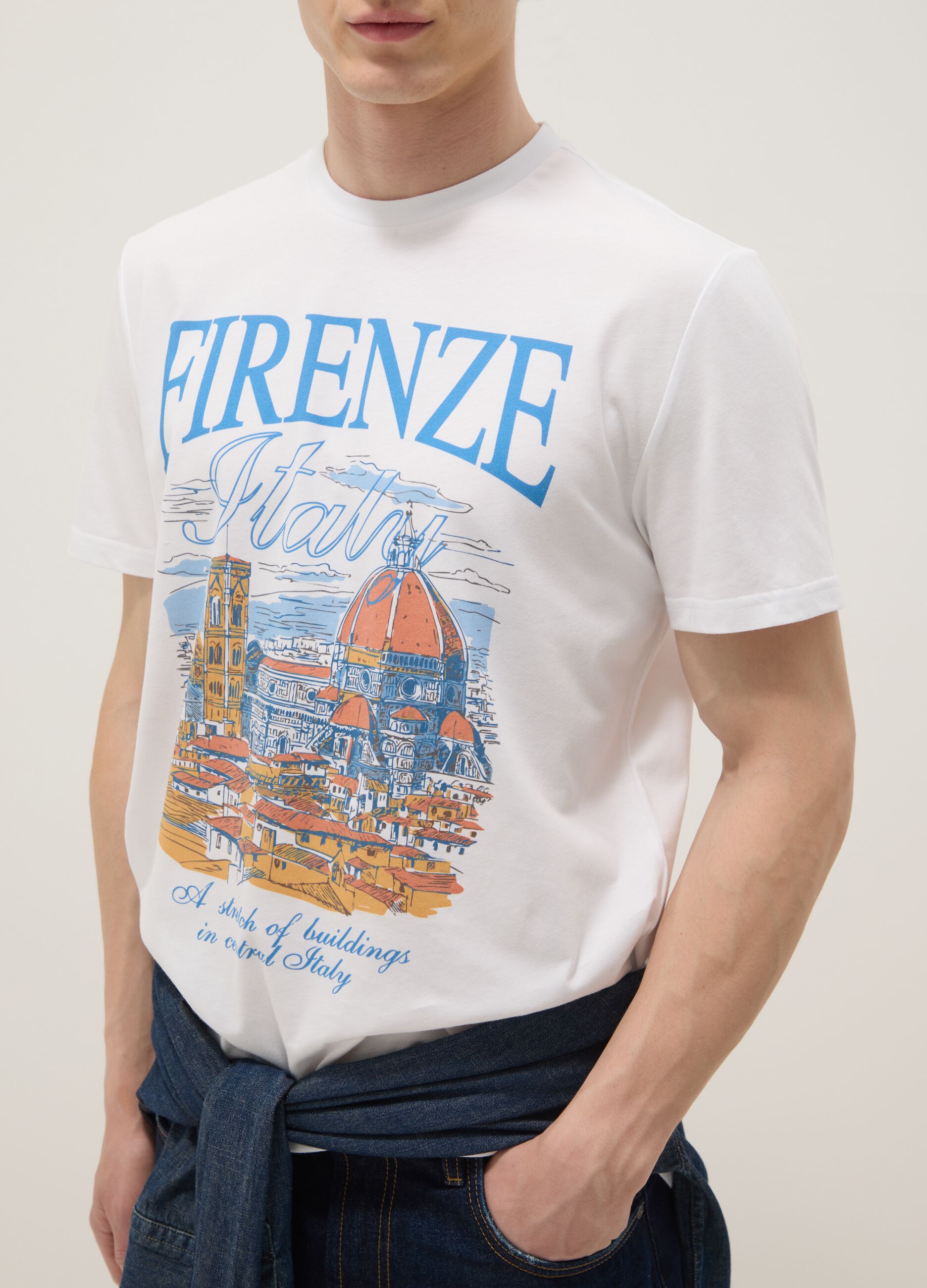 White pure cotton T-shirt with front print, regular fit