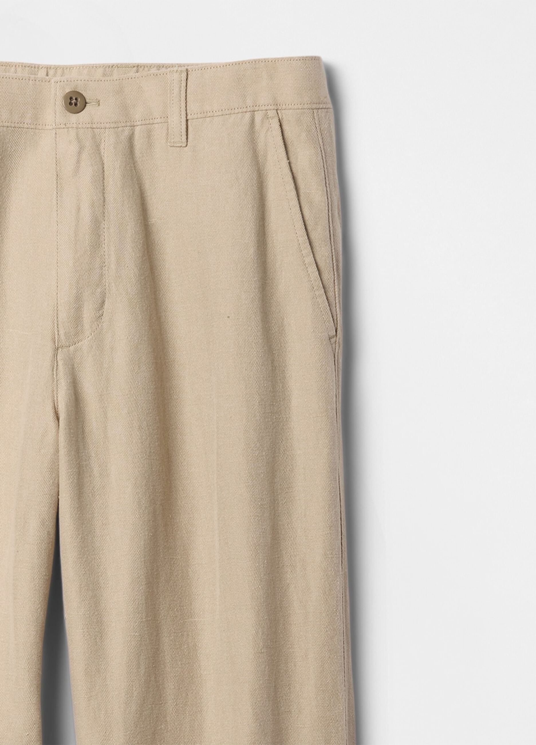 Regular beige trousers in linen and cotton