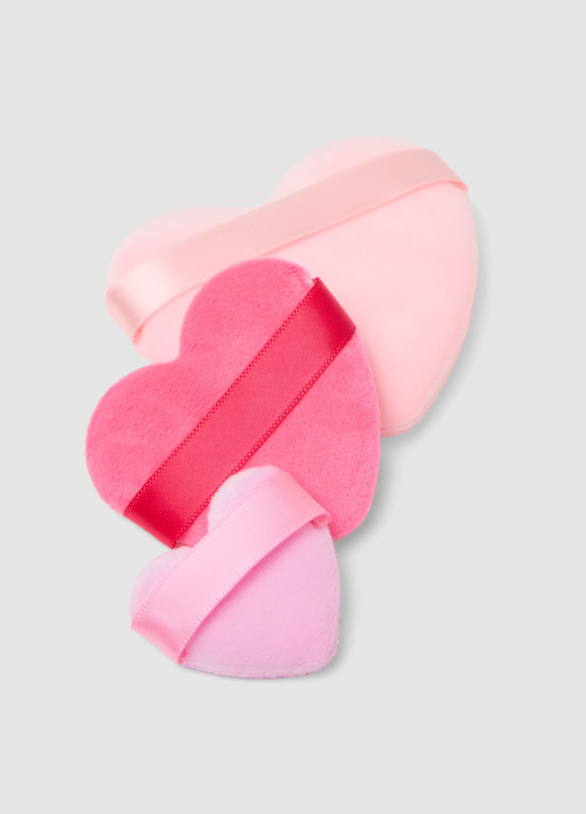 Pink set of 3 heart-shaped powder puffs