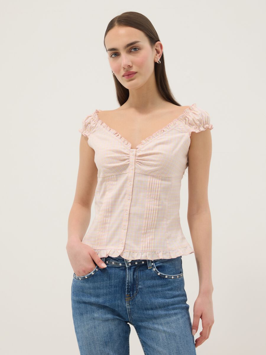 Blusa rosa in cotone elasticizzato con bottoni e ruches regular fit_1