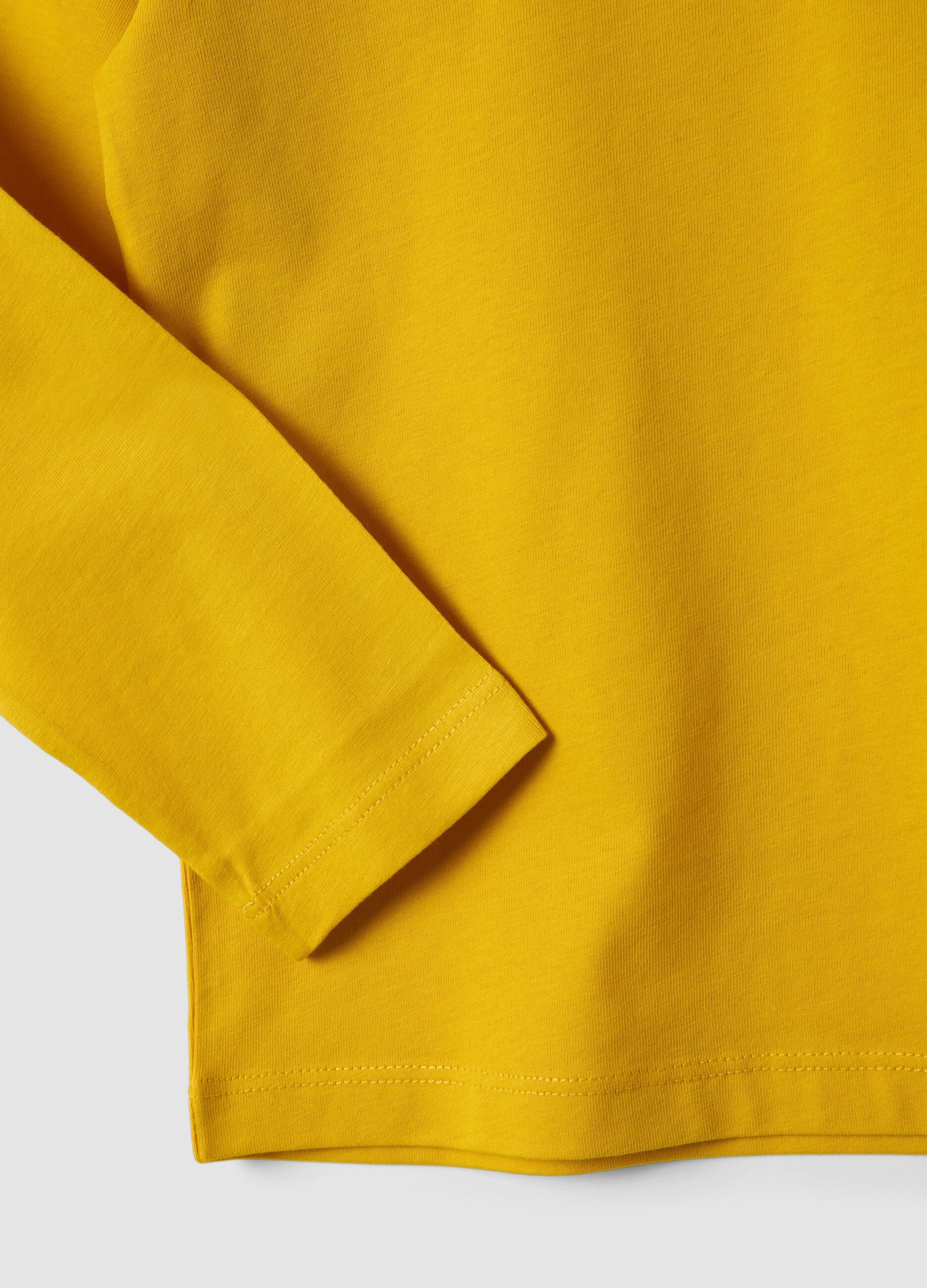 Yellow cotton and viscose blend T-shirt with college print for boys