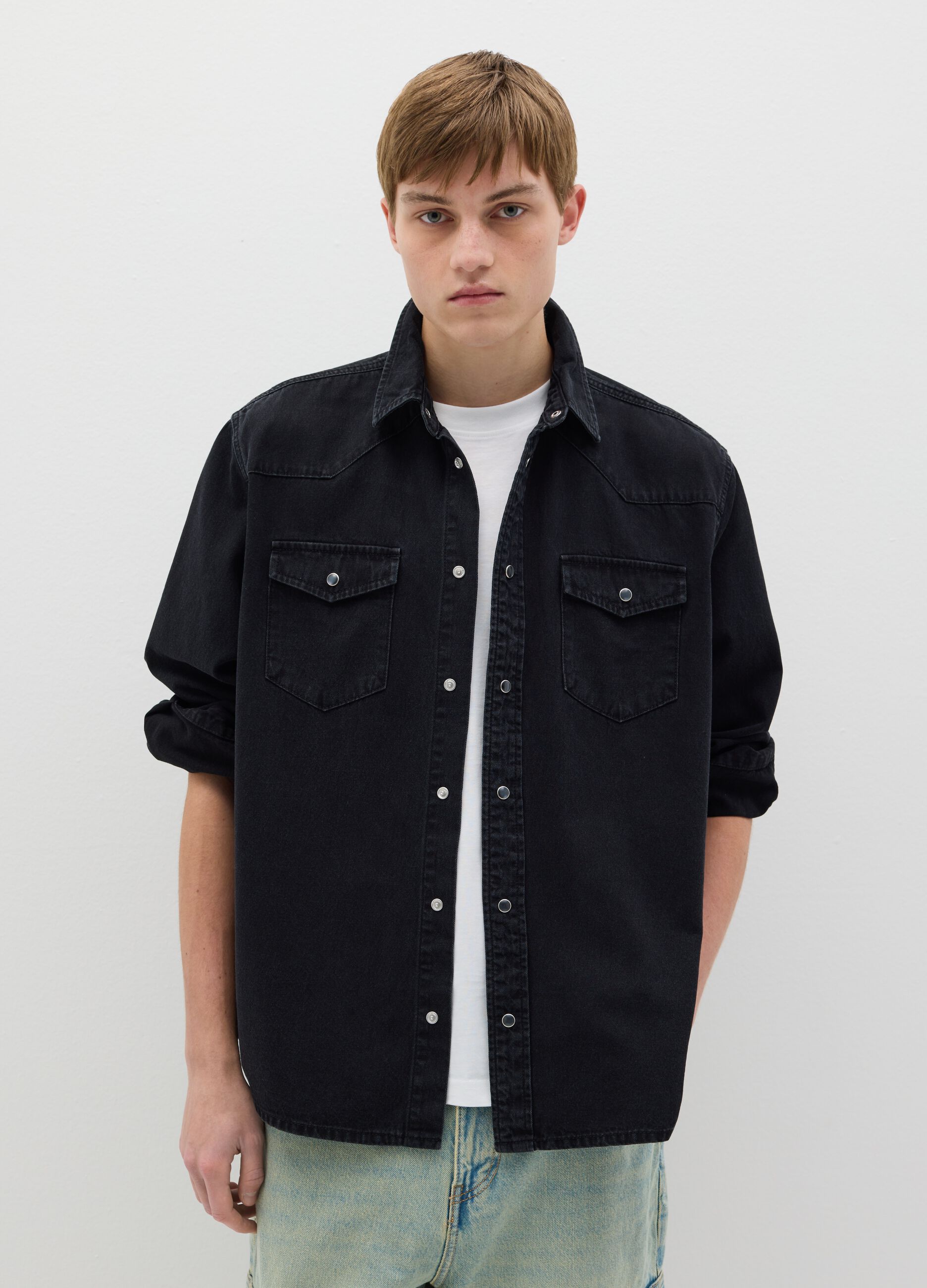 Cowboy shacket in denim