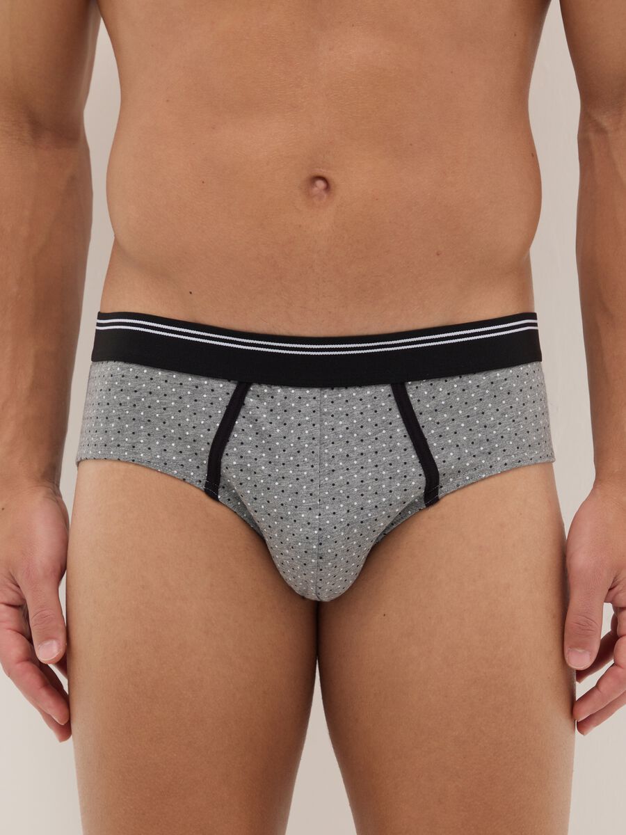 Tripack of multicoloured check pattern briefs in stretchy cotton with regular fit_1