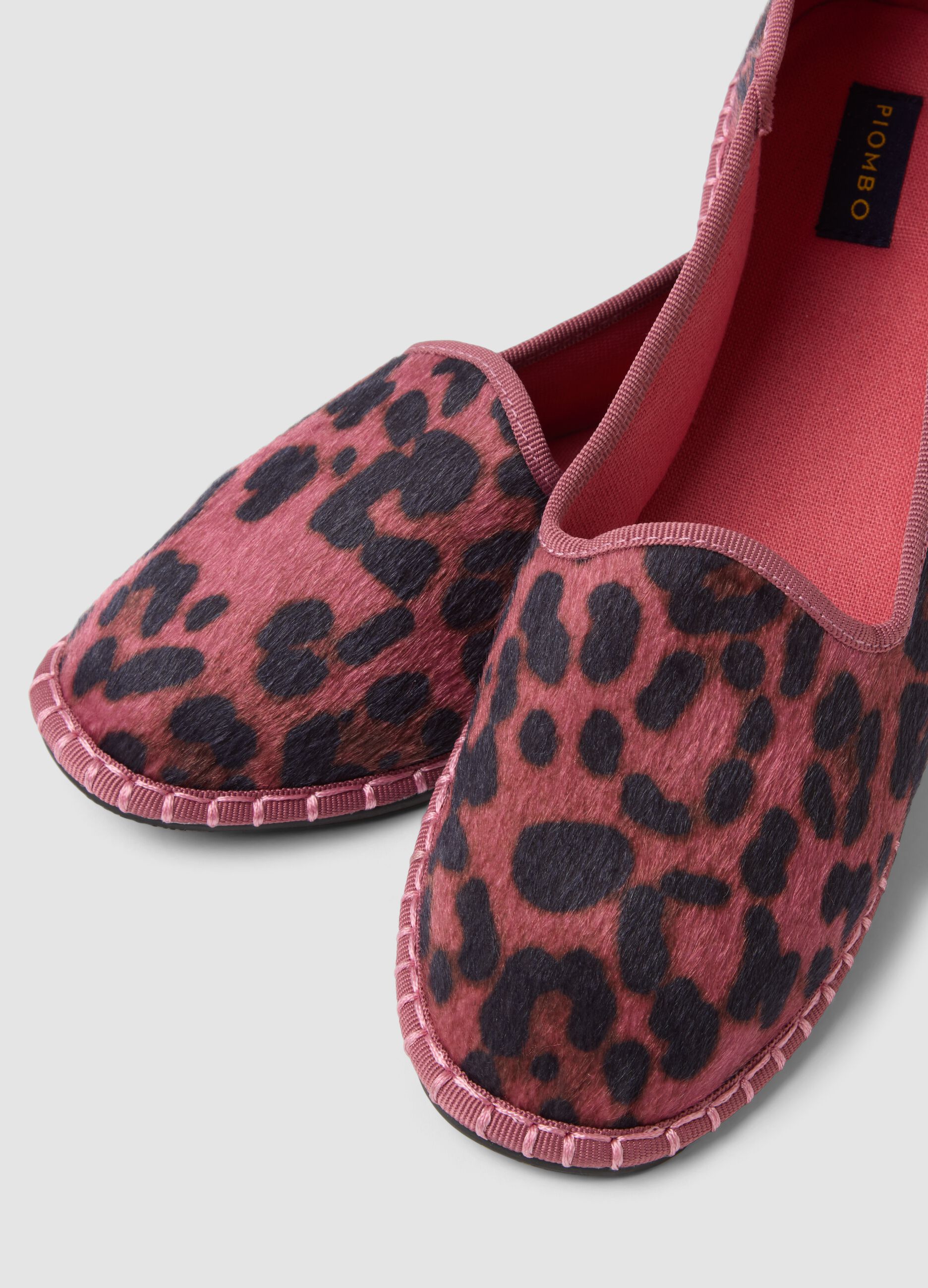 Classic pink Friulane with animal print
