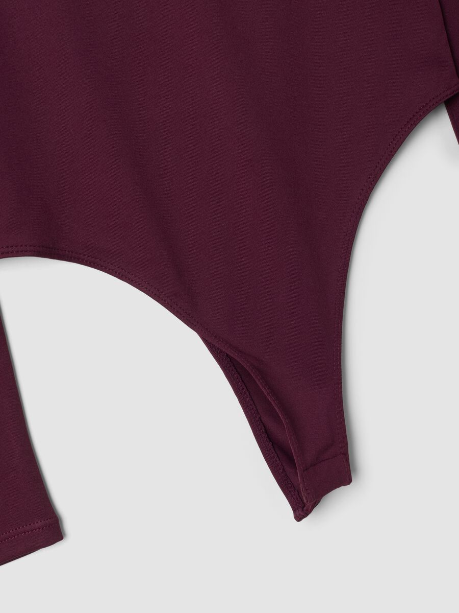 Body viola in tessuto elasticizzato con girocollo fitted_1