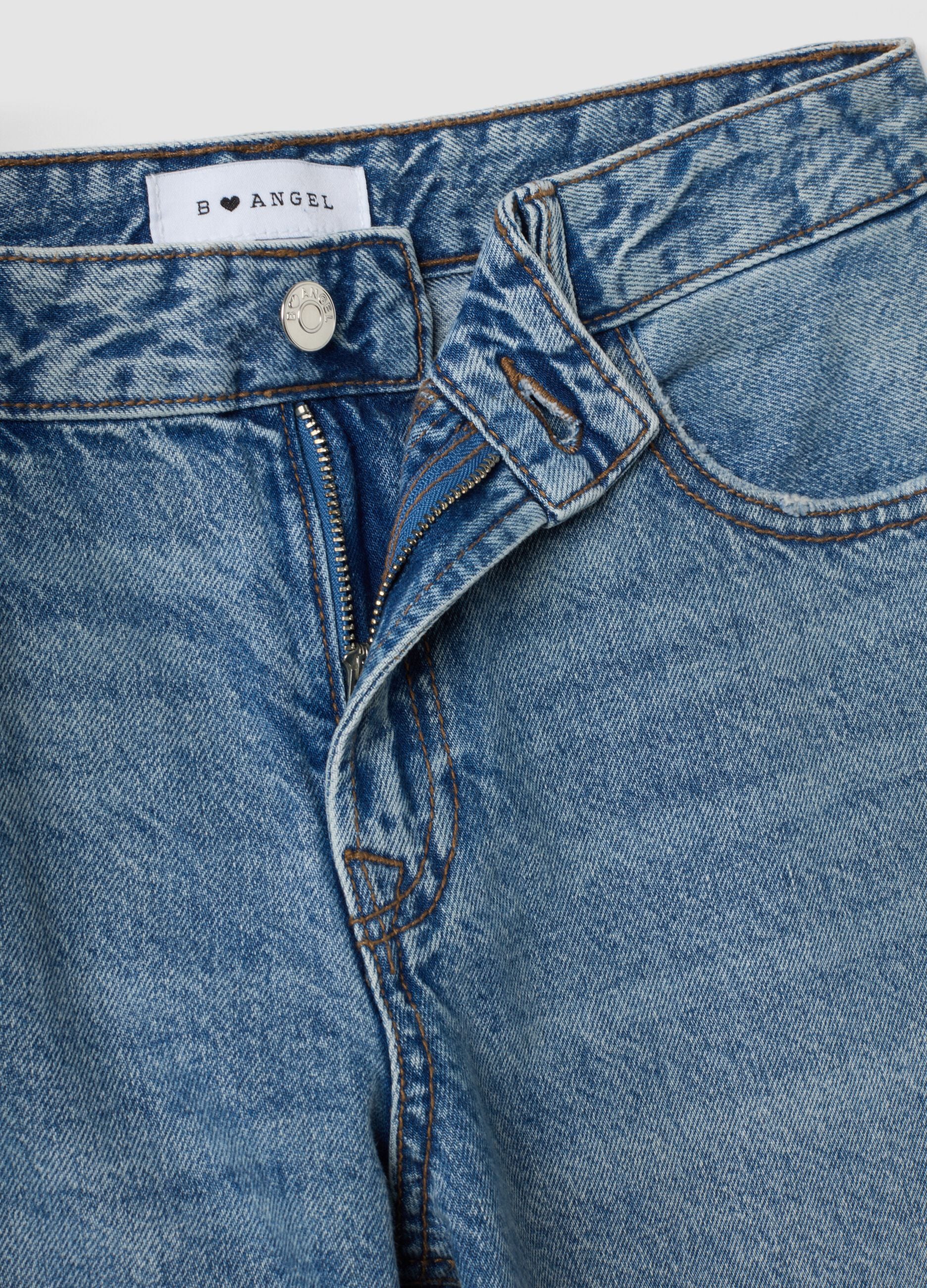 Light Blue Denim Wide-Leg Jeans in 100% Cotton