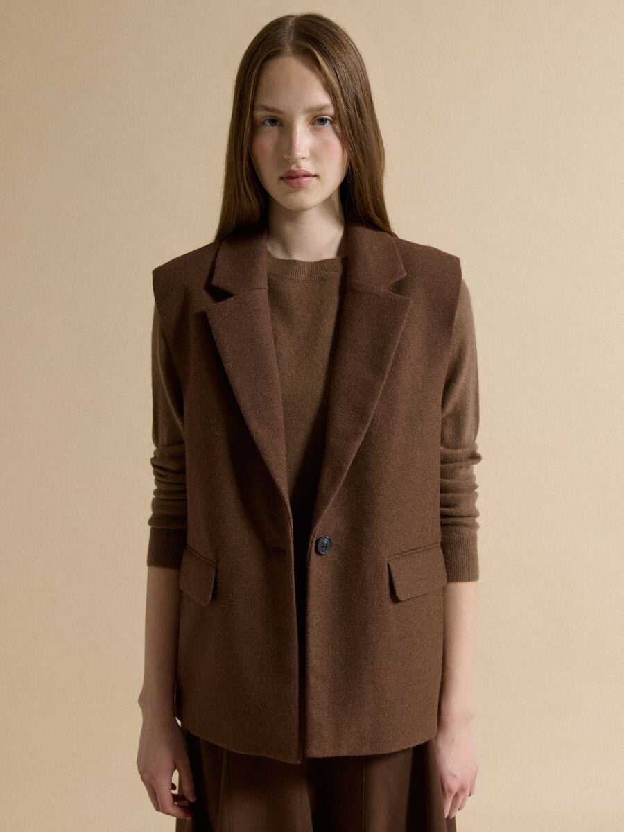 Brown viscose-blend waistcoat with classic lapels_1