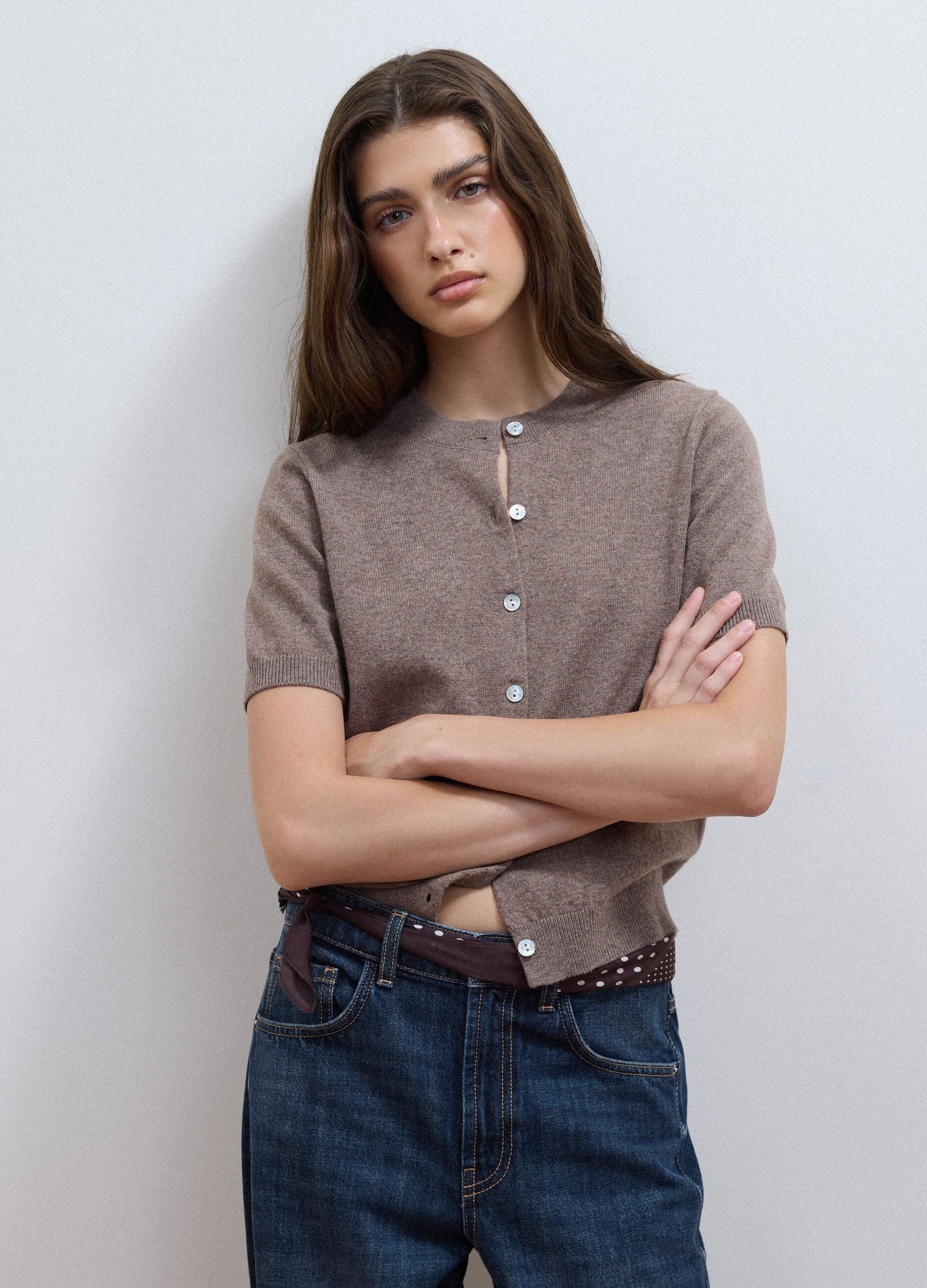 Grey pure wool crew-neck cardigan, regular fit