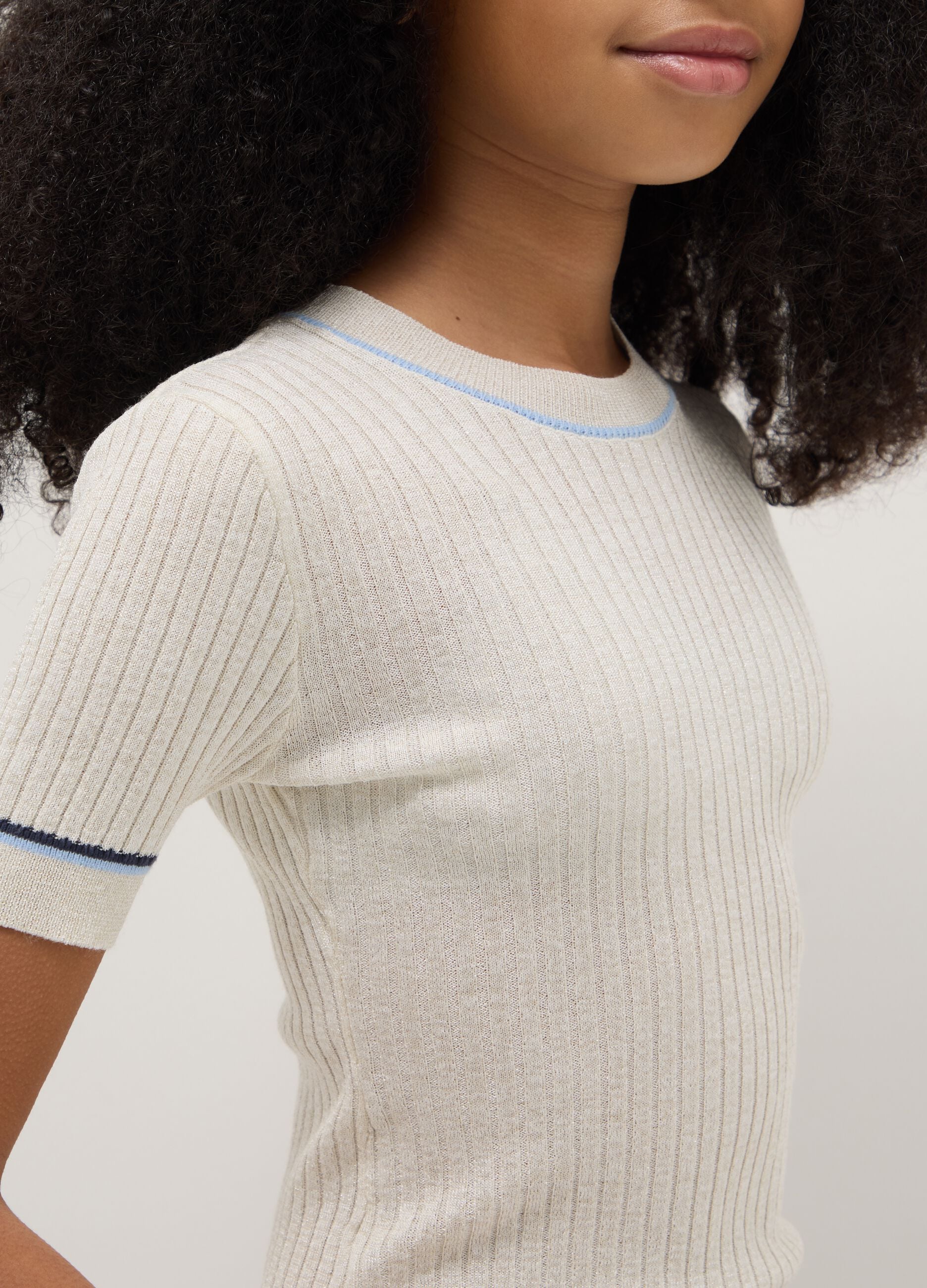 Girls' beige striped slim fit T-shirt