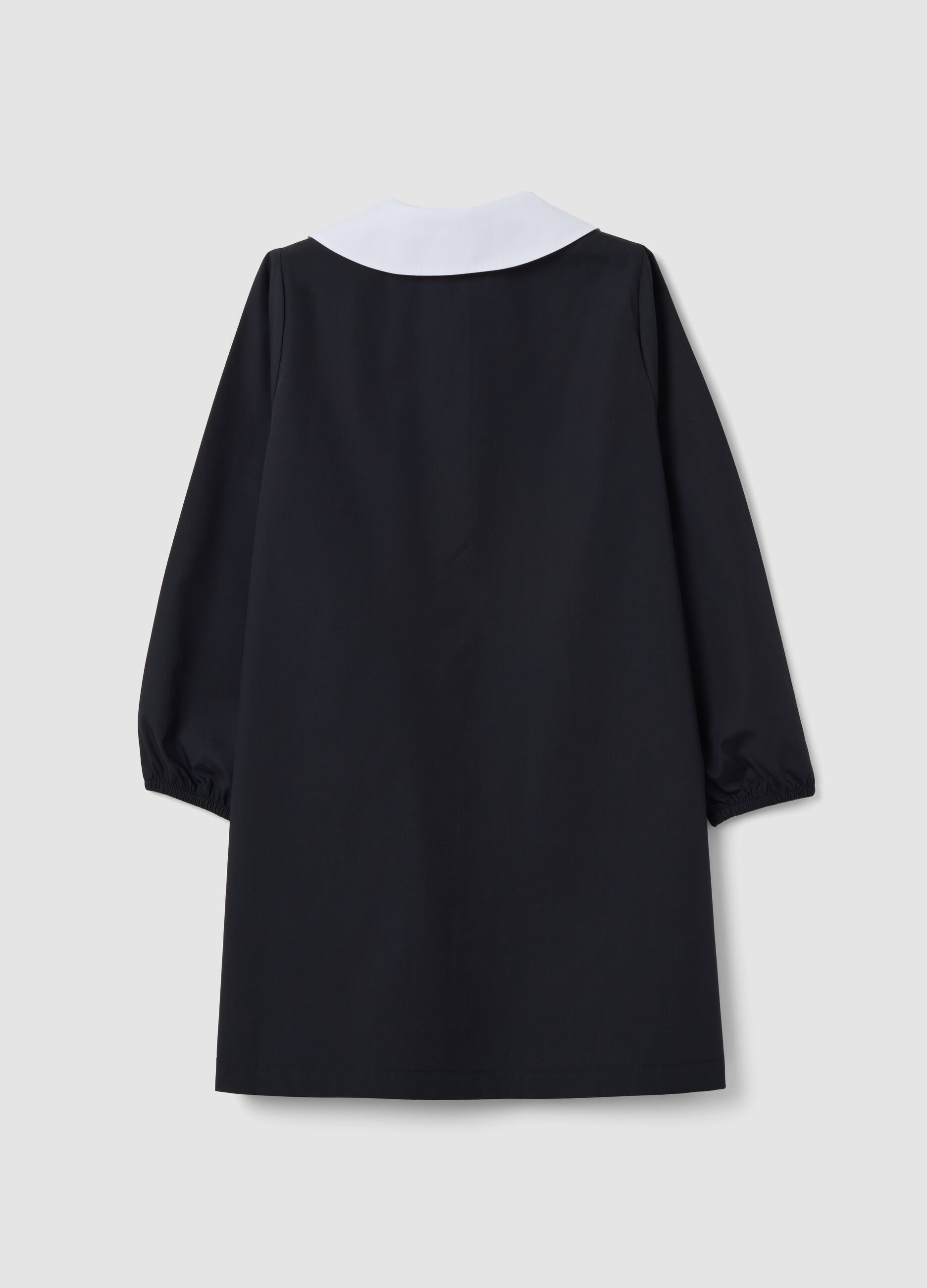 Customisable black school apron for girls with embroidered kitten