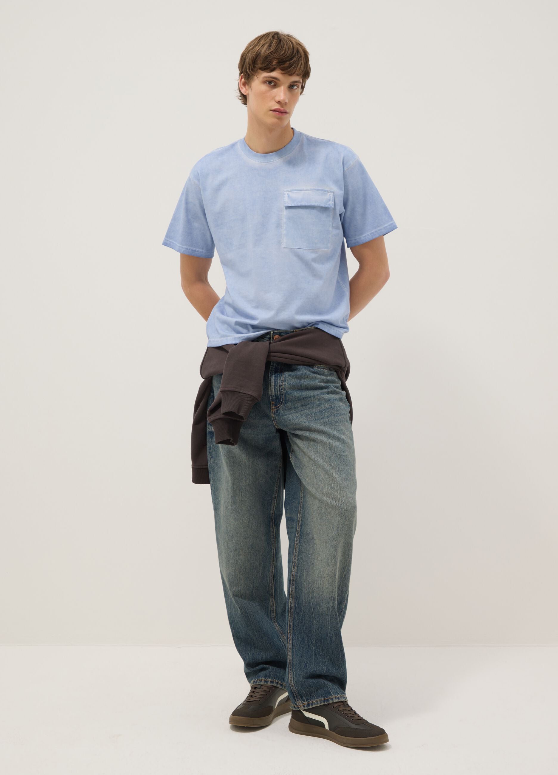 Light blue pure cotton regular fit t-shirt with pocket
