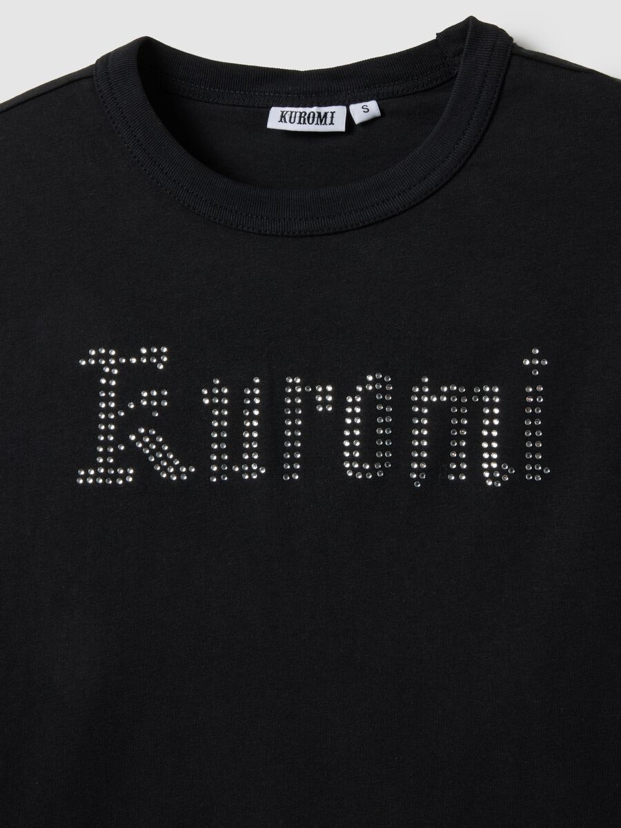 Regular fit black pure cotton T-shirt with Kuromi print and rhinestones_5