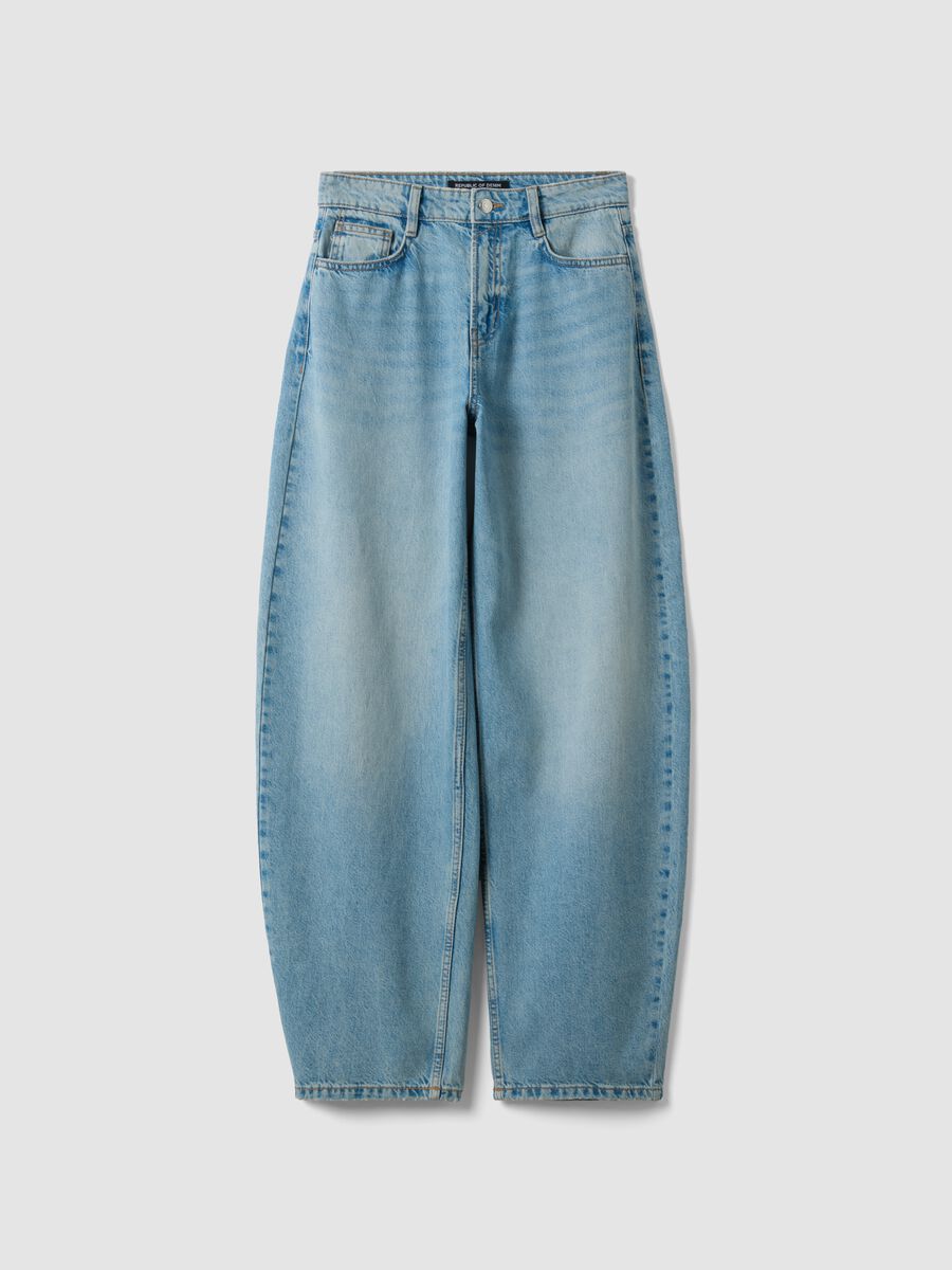 Light-wash pure cotton denim barrel-fit jeans_4