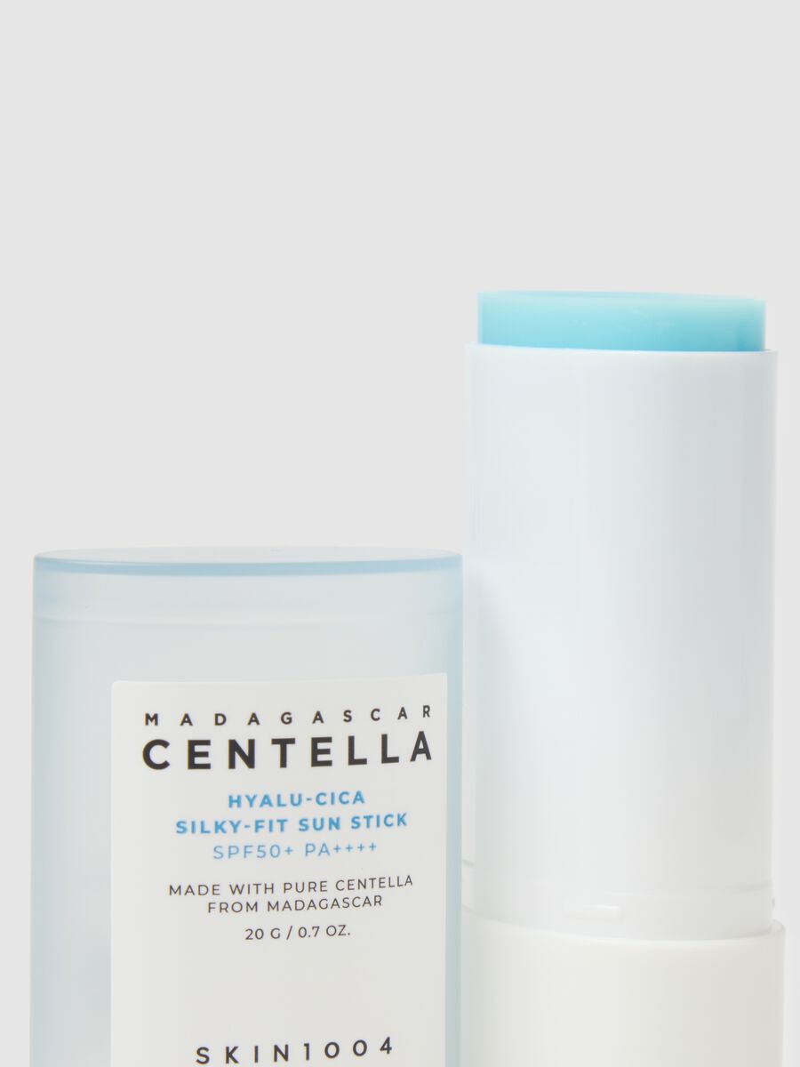 Chemical sunscreen stick with SPF50+ - Korean skincare_1