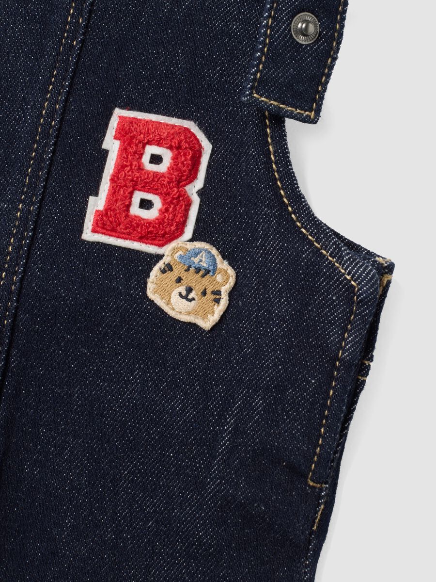Blue stretch cotton dungarees with teddy bear embroidery for baby_2