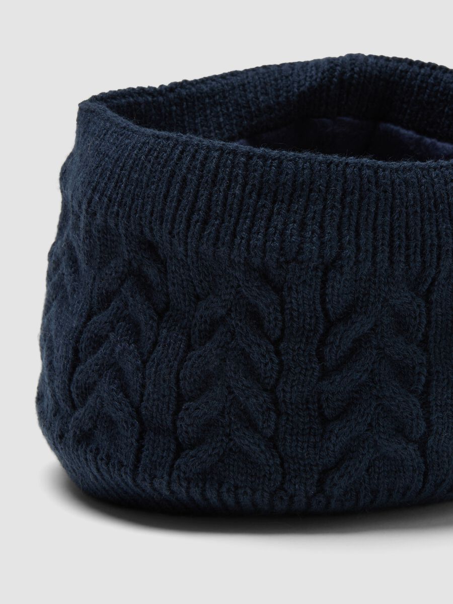 Blue cable-knit neck warmer_2