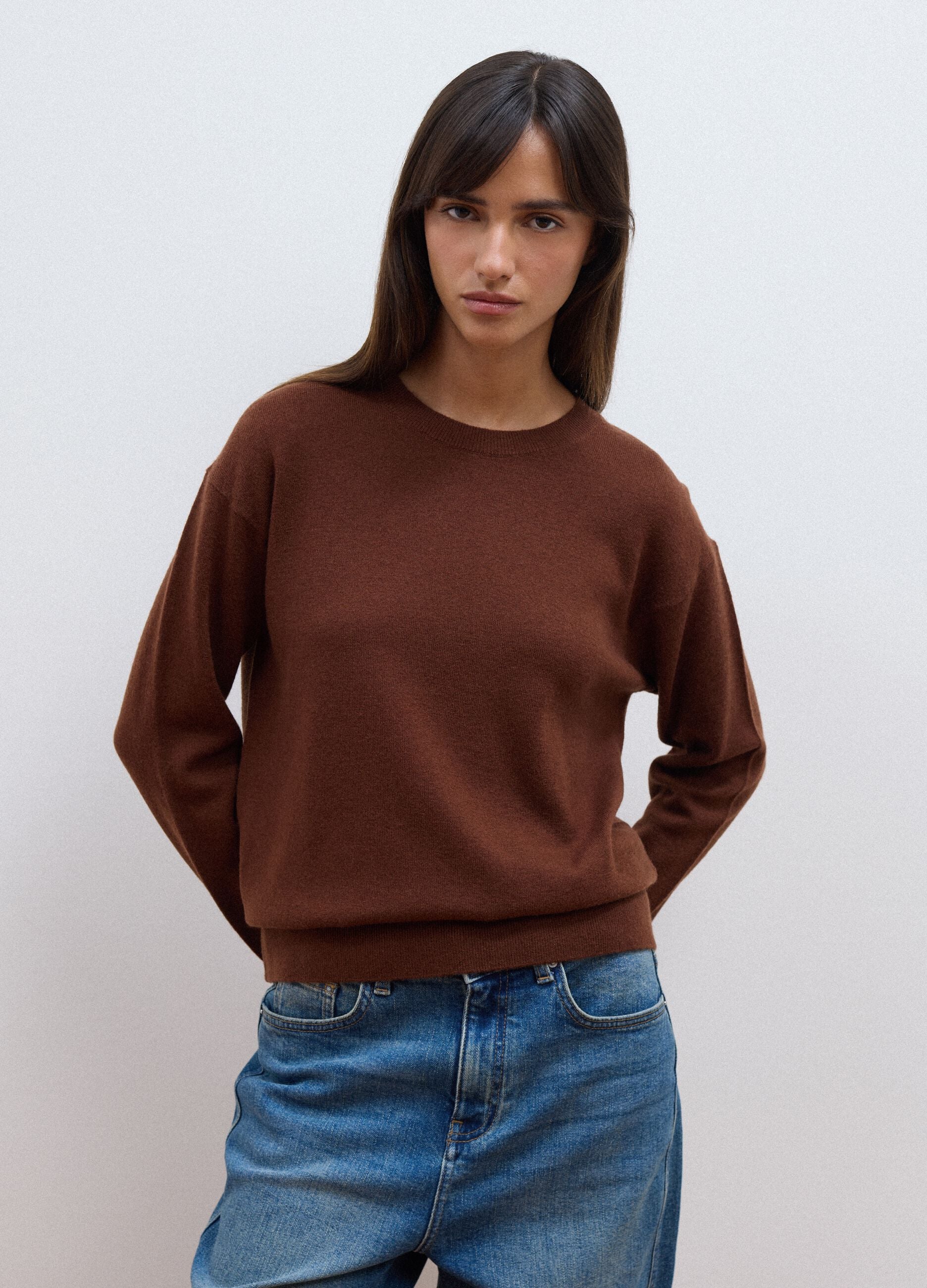 Brown pure wool crew-neck jumper with oversized fit