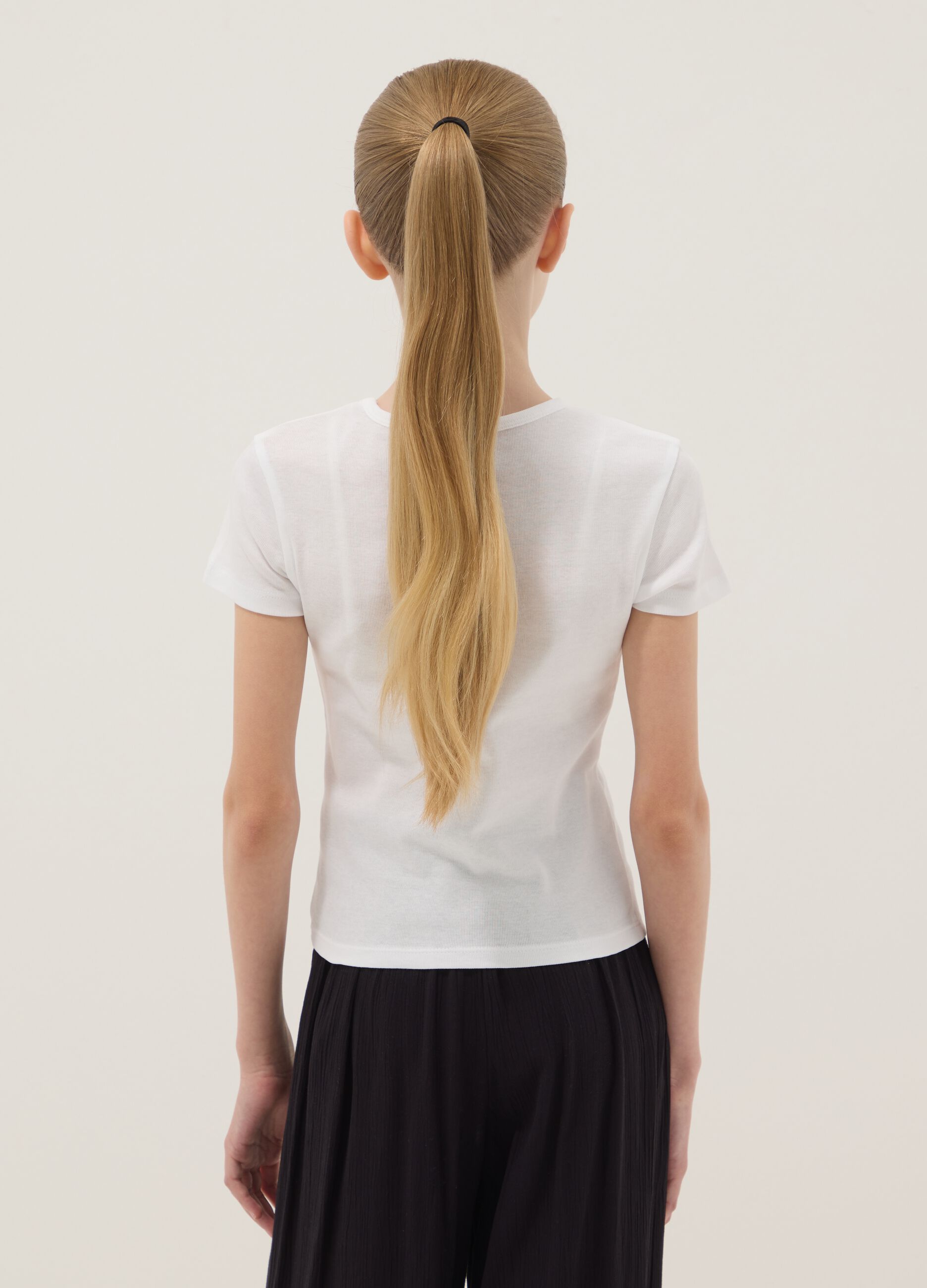 Girls&rsquo; white pure cotton slim-fit T-shirt with print