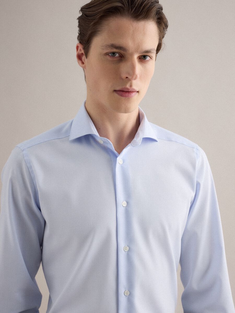 Camicia in puro cotone azzurra slim fit no iron_3