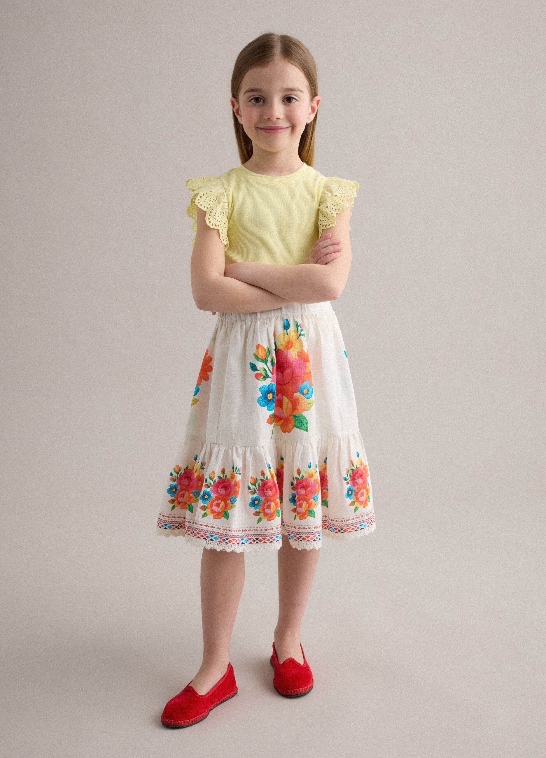 White pure cotton skirt with floral print