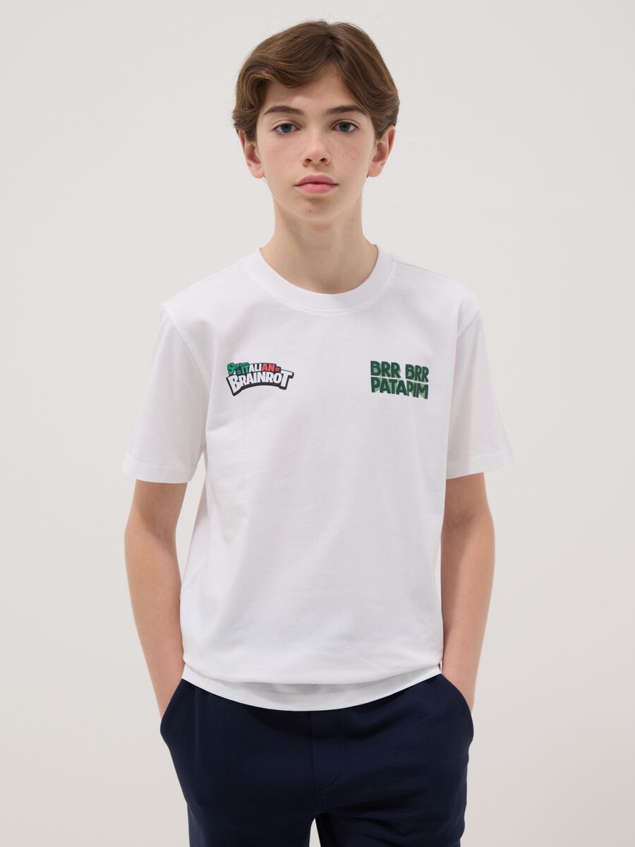 T-shirt in puro cotone bianca da ragazzo regular fit con stampe_0