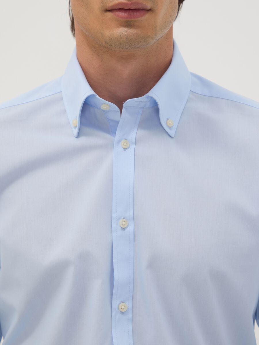 Light blue slim-fit easy-iron button-down collar shirt_1