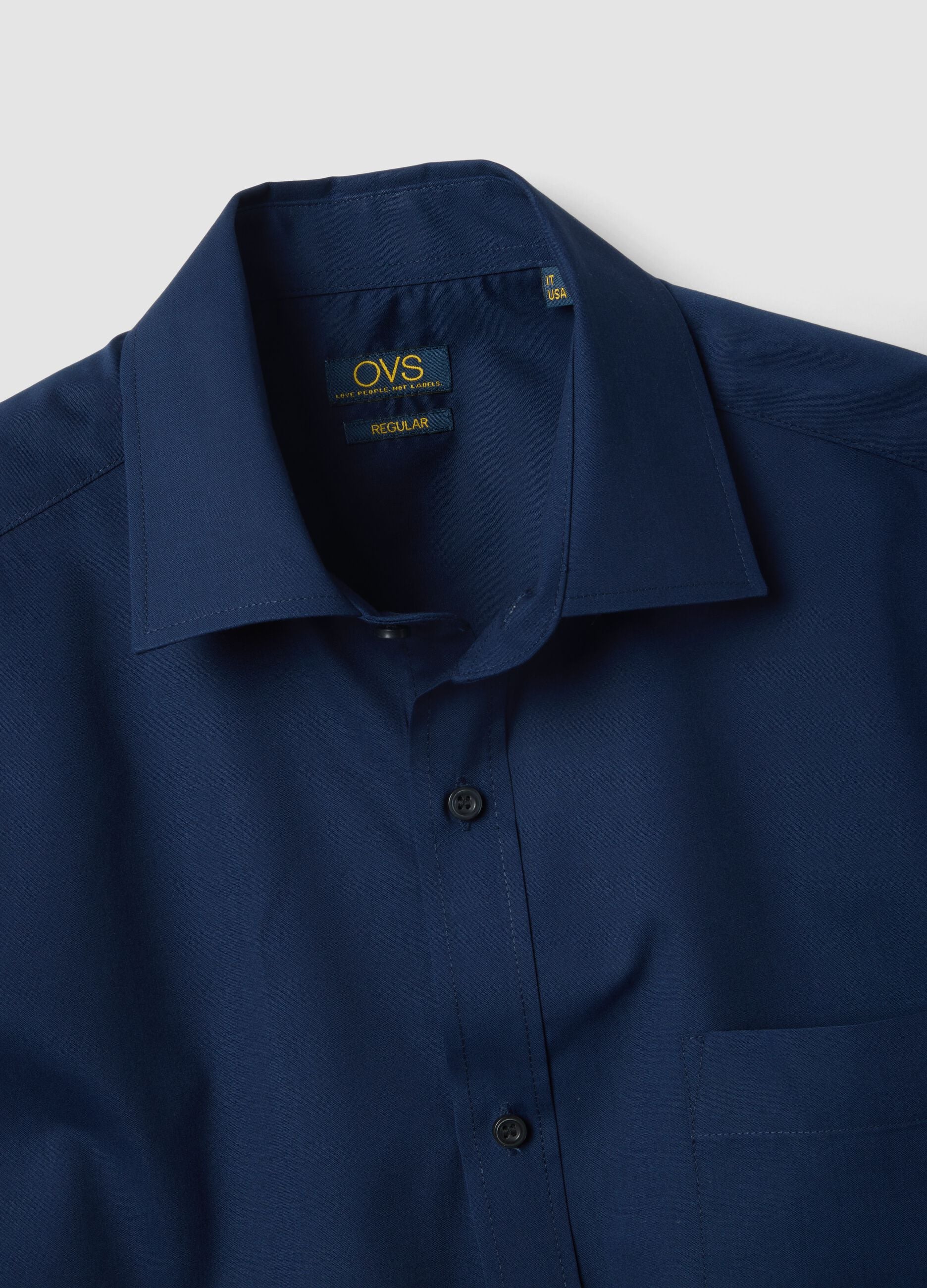 Blue short-sleeved shirt with classic collar