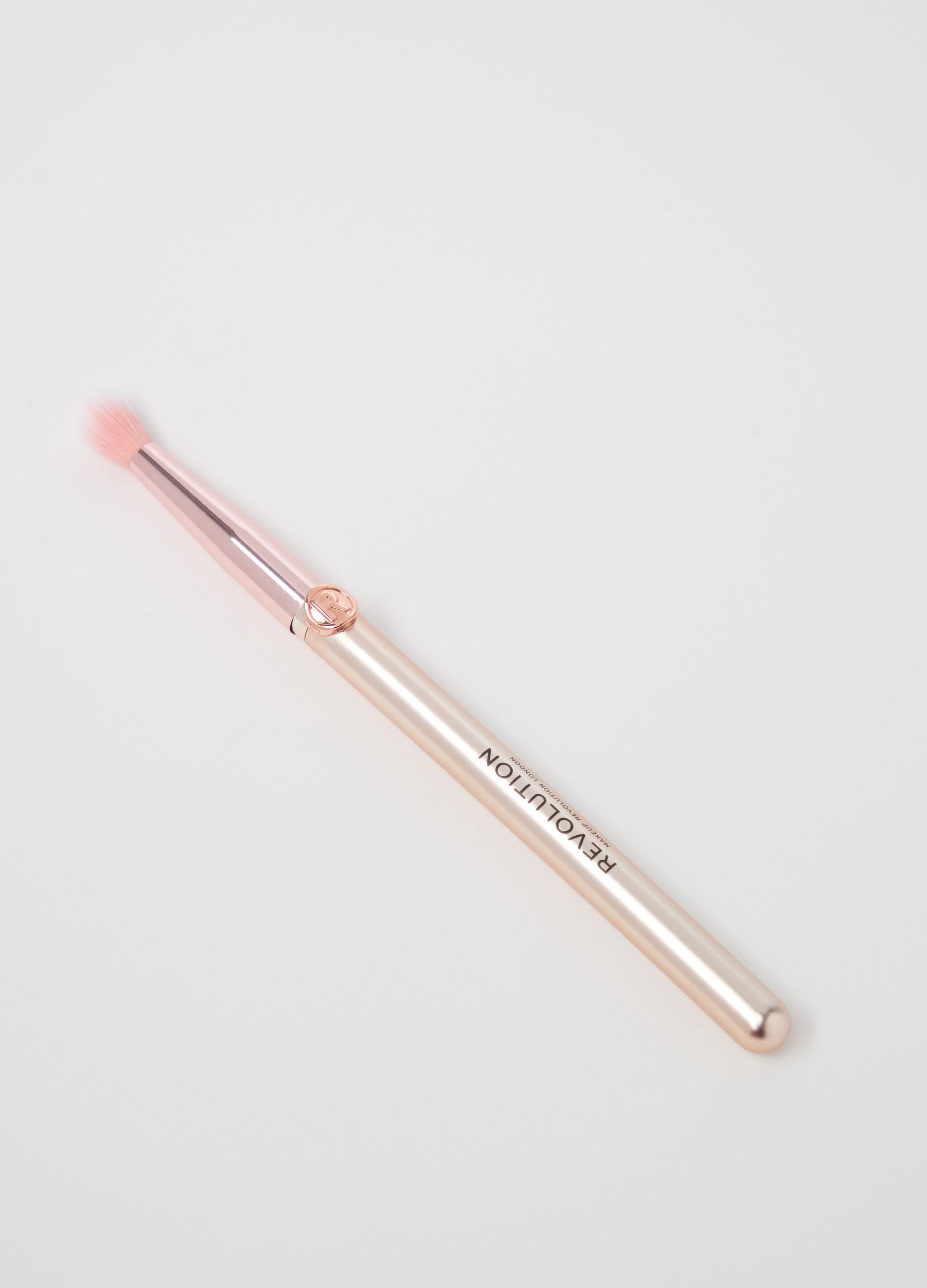 Create Fluffy eye brush R2
