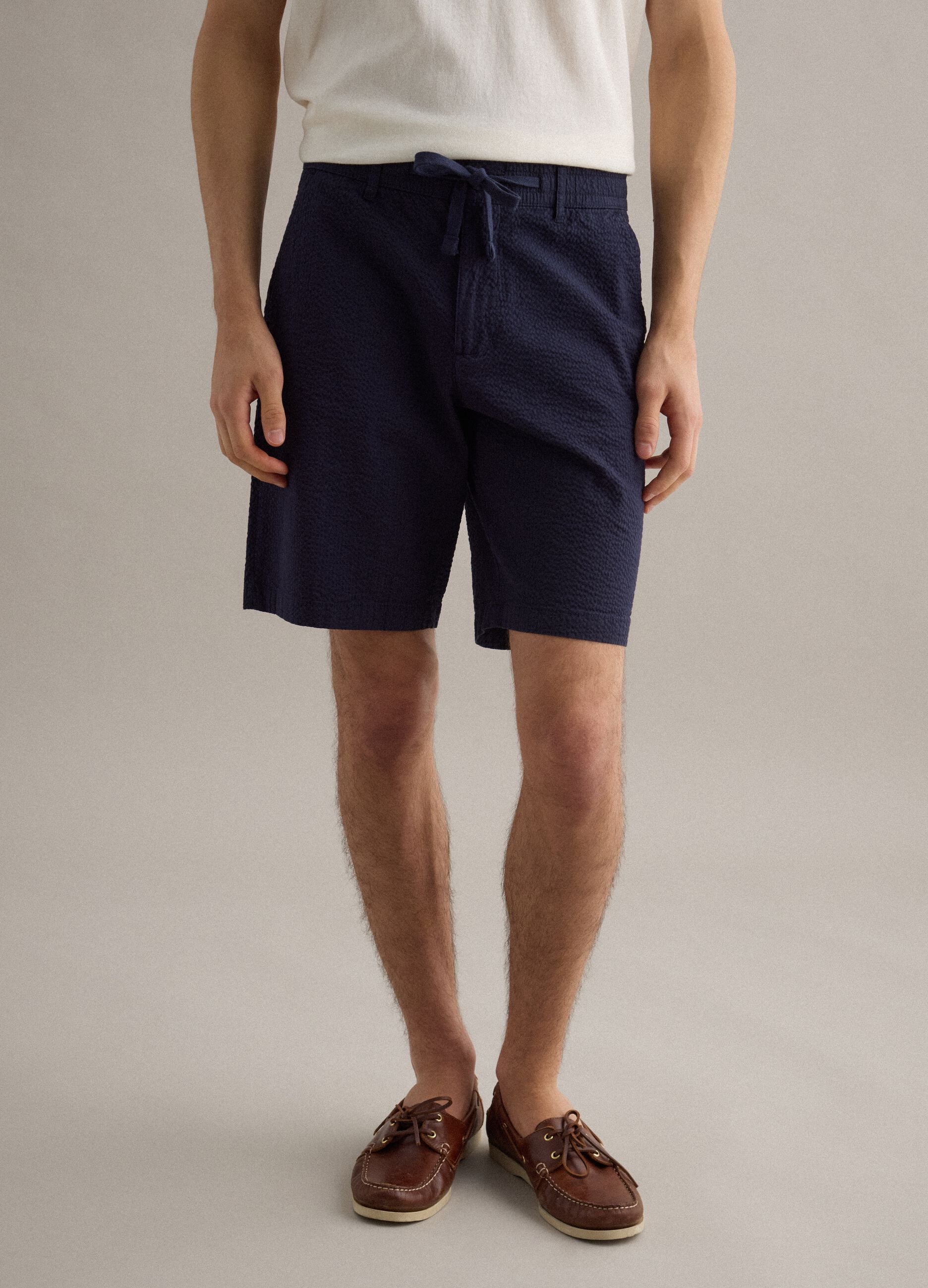 Blue stretch-cotton chino shorts, regular fit