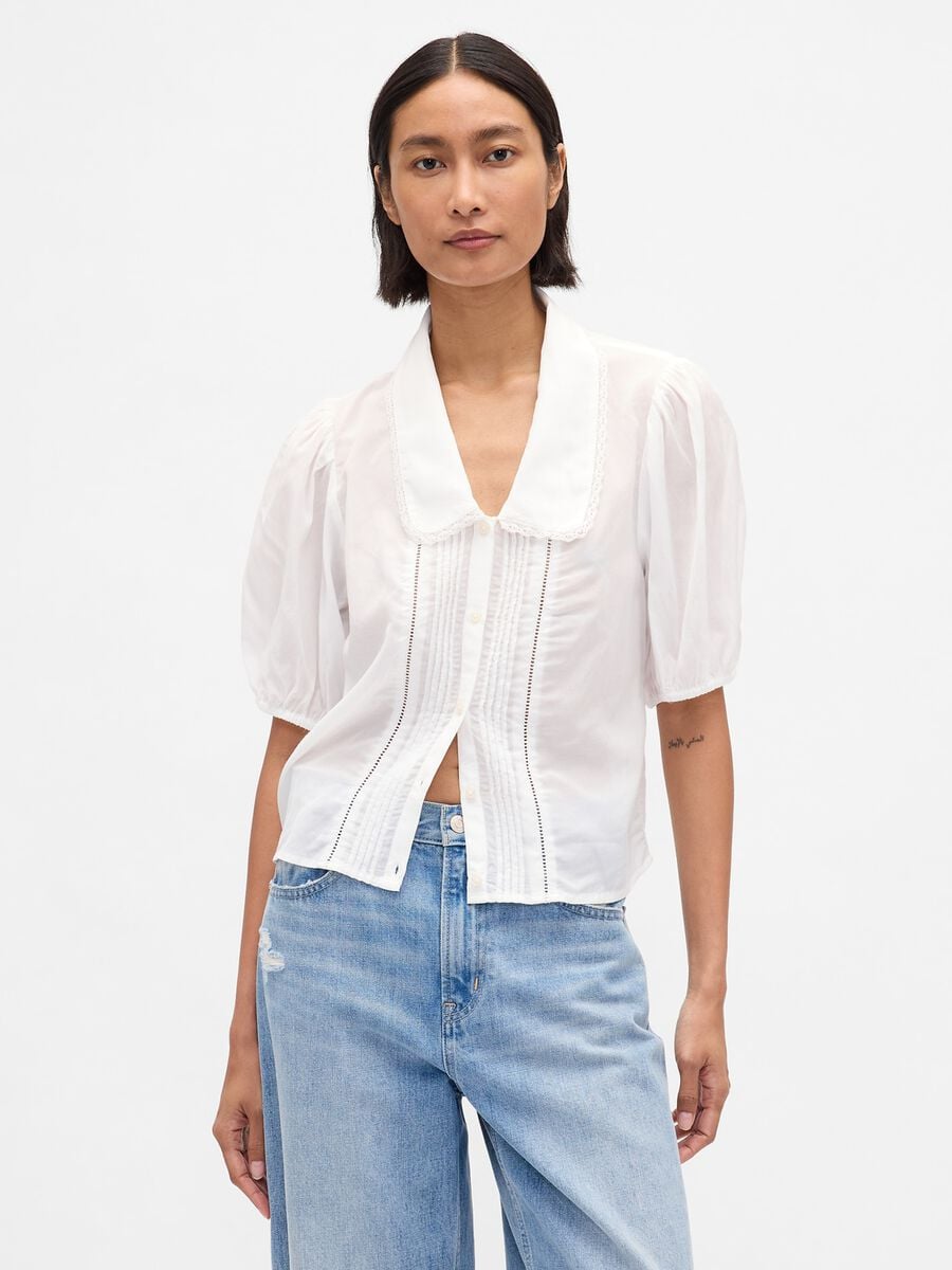 White blouse with short puff sleeves_0