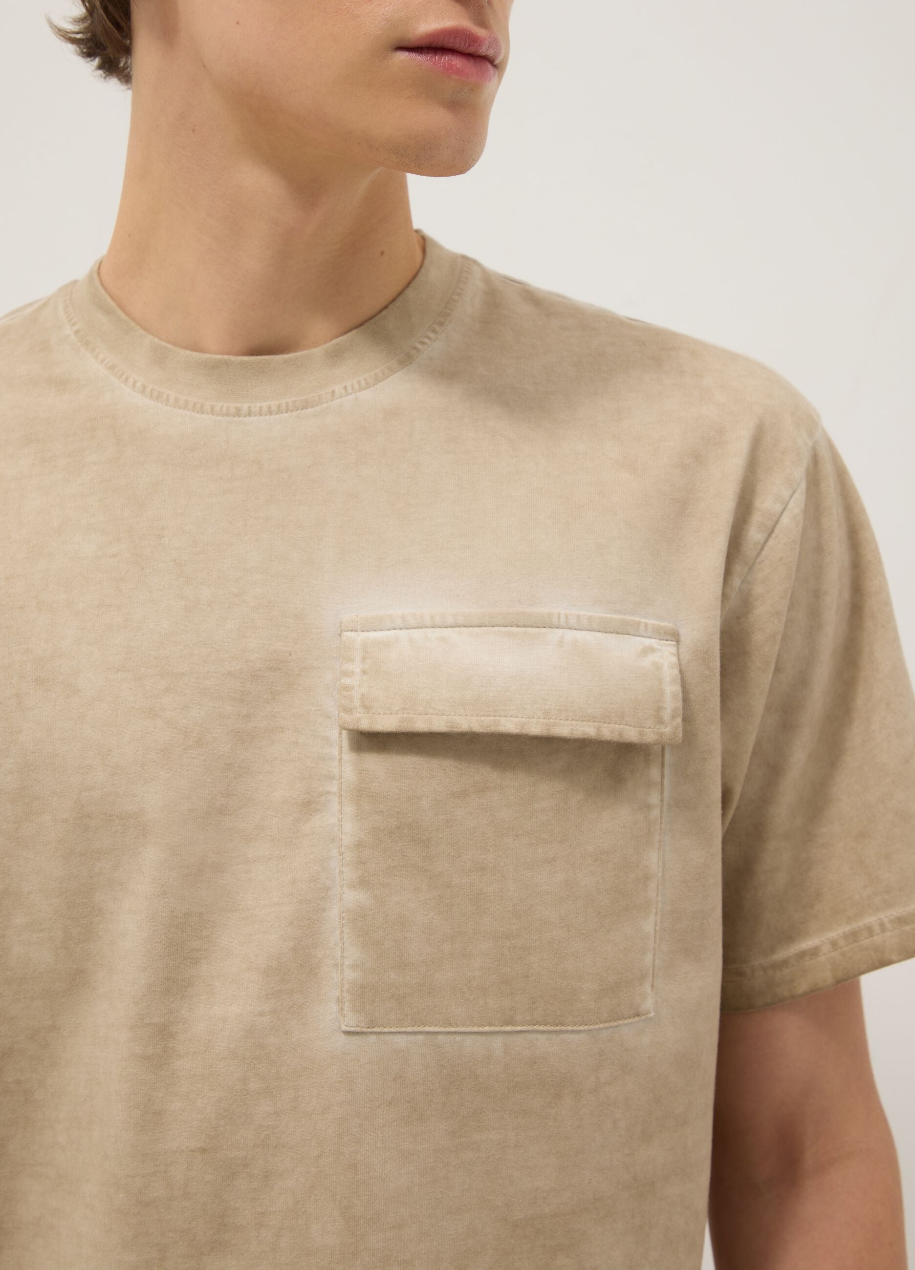 Beige pure cotton regular fit t-shirt with pocket