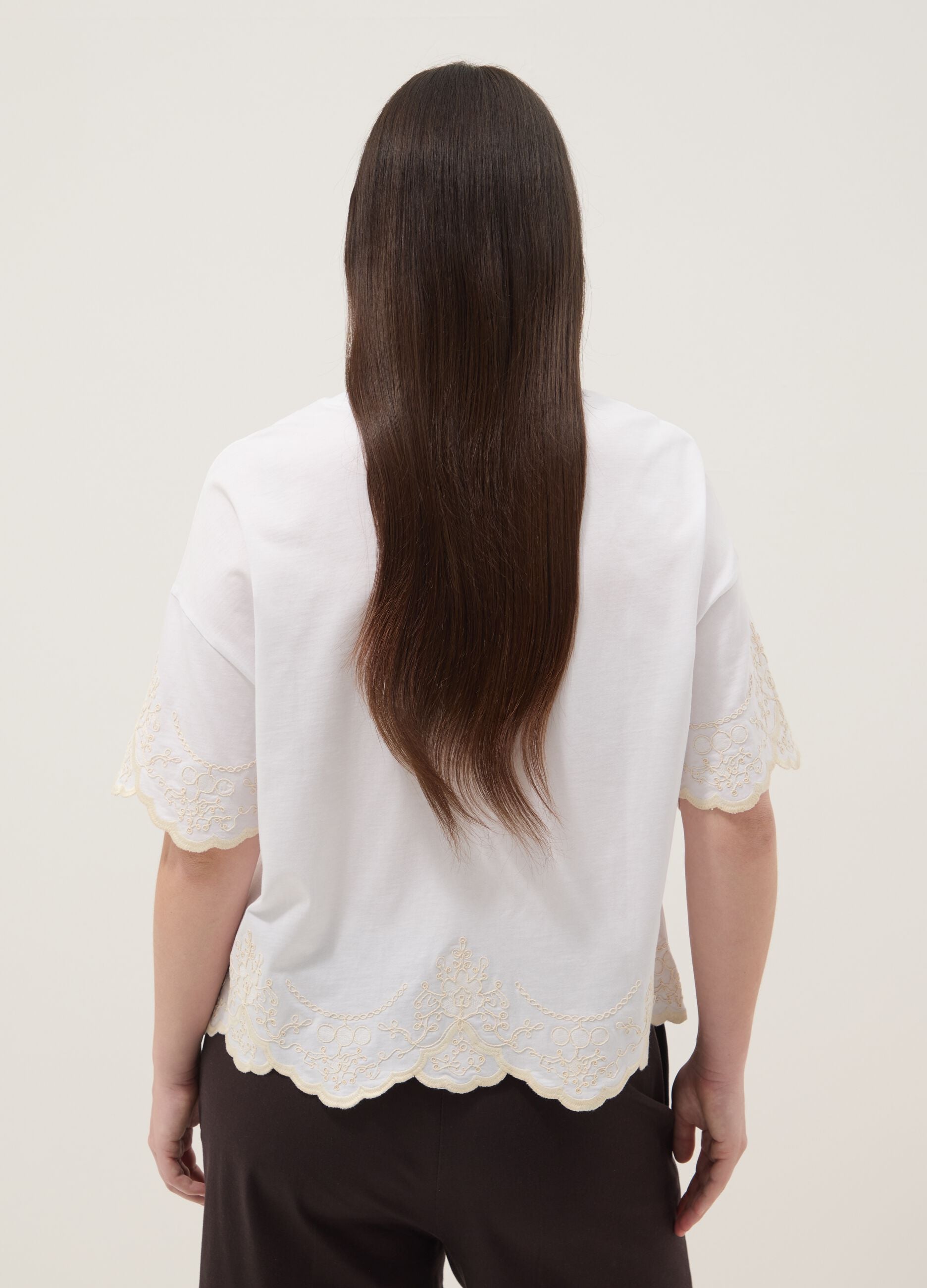 White pure cotton T-shirt with embroidery, regular fit