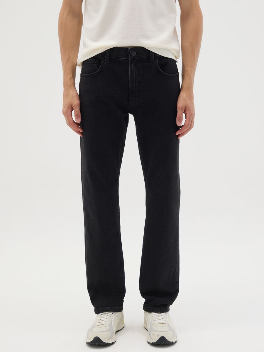 Men's Black Regular Fit Denim Jeans_1