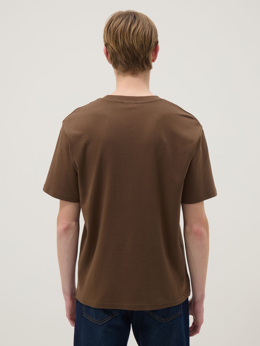 Relaxed Fit Brown The Iconic Tee T-shirt in Pure Cotton_3