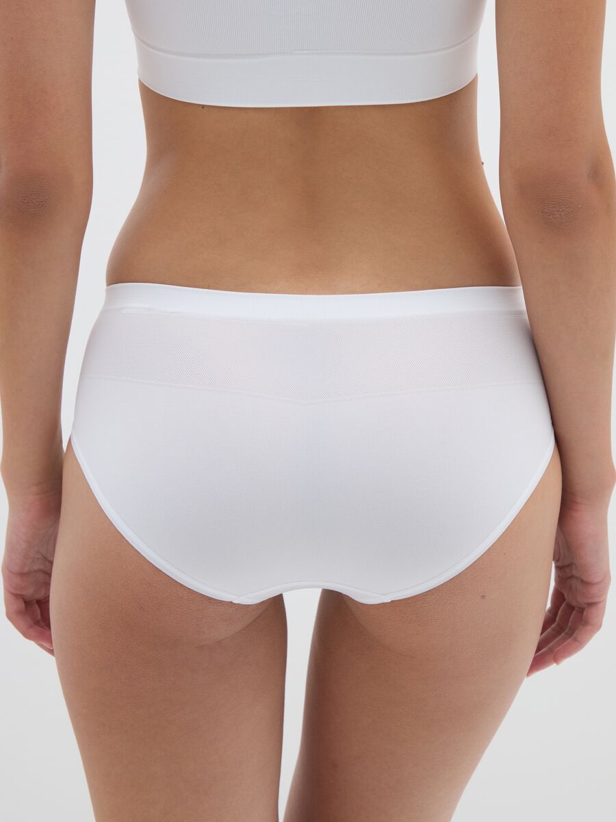 White stretch blend brief regular fit_2