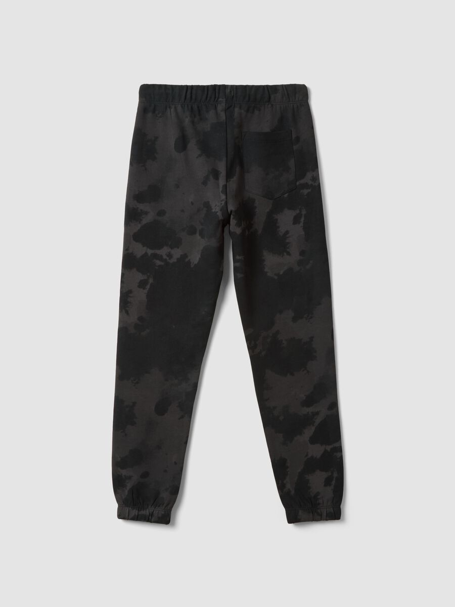 Black pure cotton jogger trousers with gradient print for boys_4