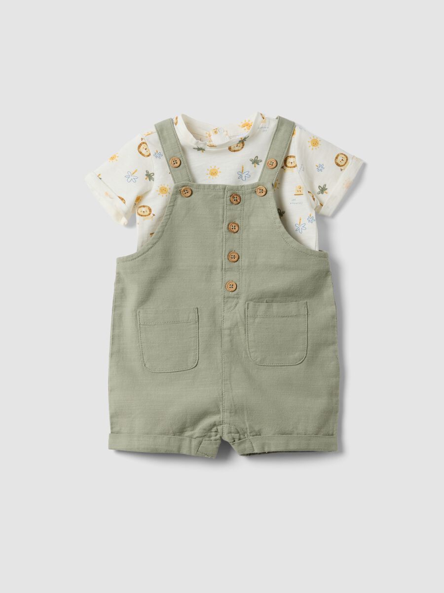 Green pure cotton set with short dungarees and printed T-shirt for babies_0
