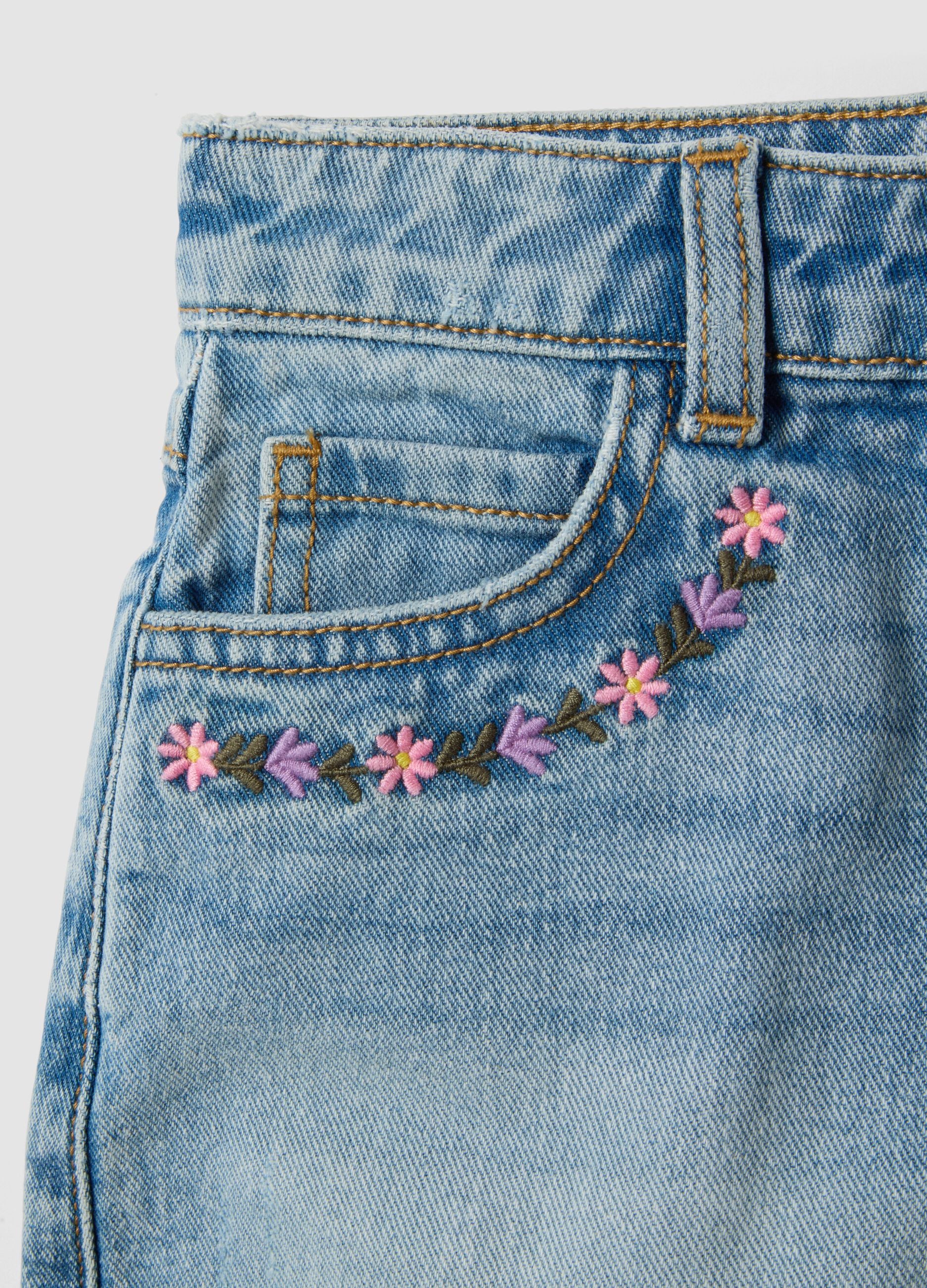 Girls&rsquo; blue denim cotton shorts, regular fit with embroidery