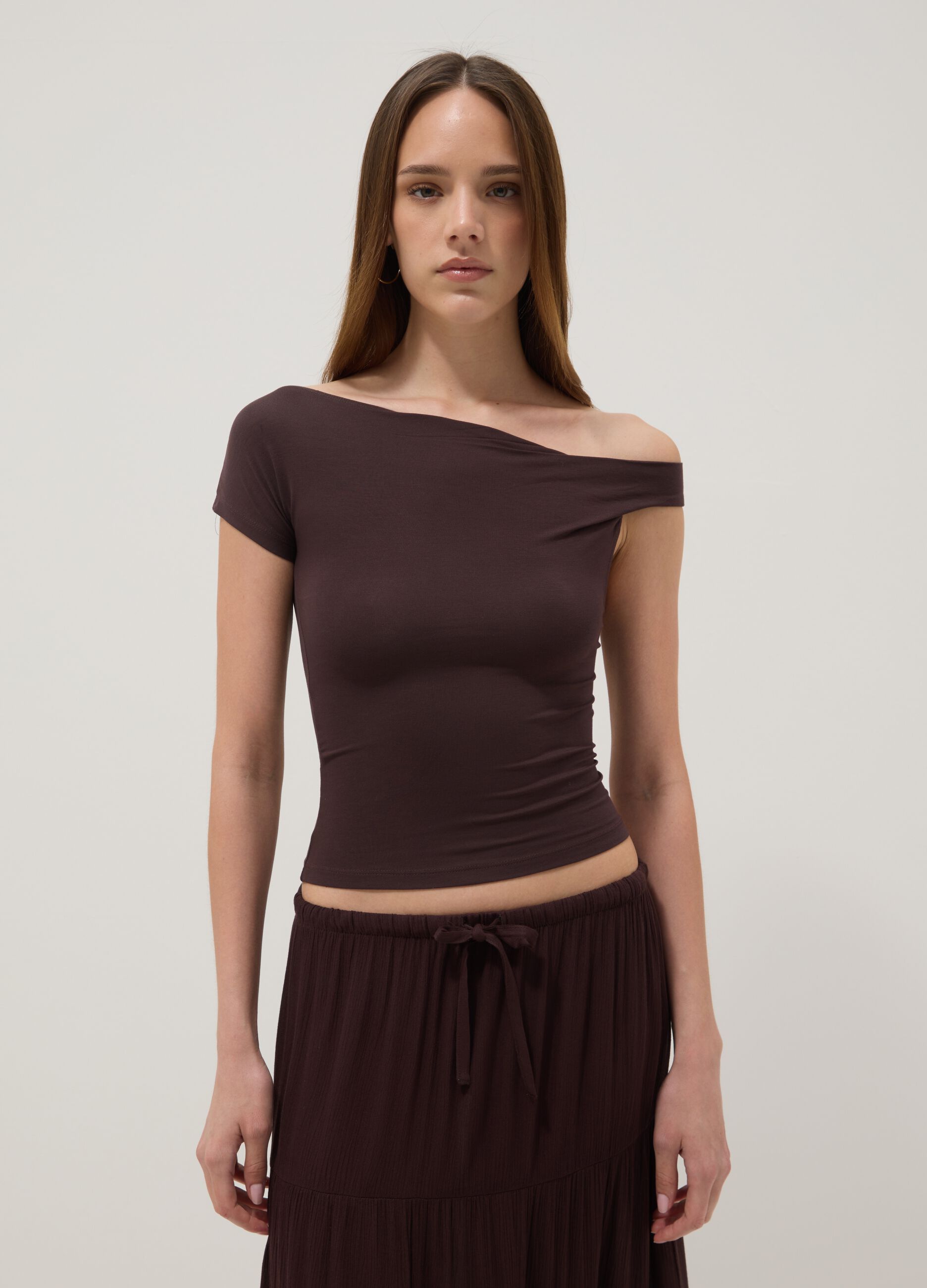 Brown stretch viscose T-shirt with Bardot neckline