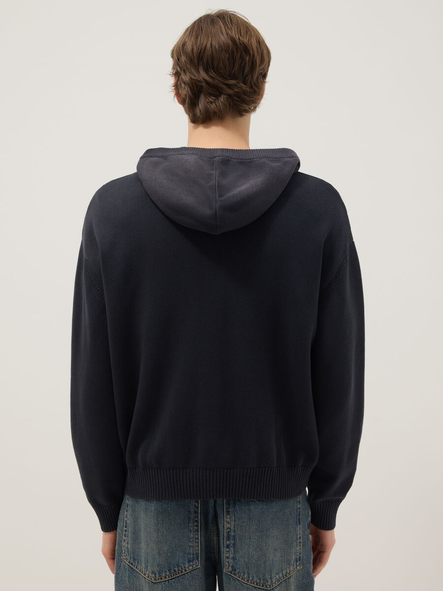 Felpa in puro cotone nero oversize fit con cappuccio e zip_4