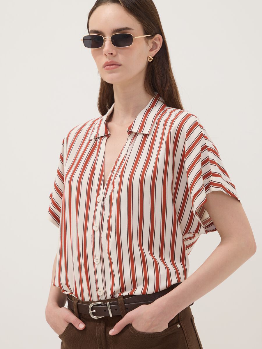 Multicolour striped pure viscose short-sleeve oversized shirt_0