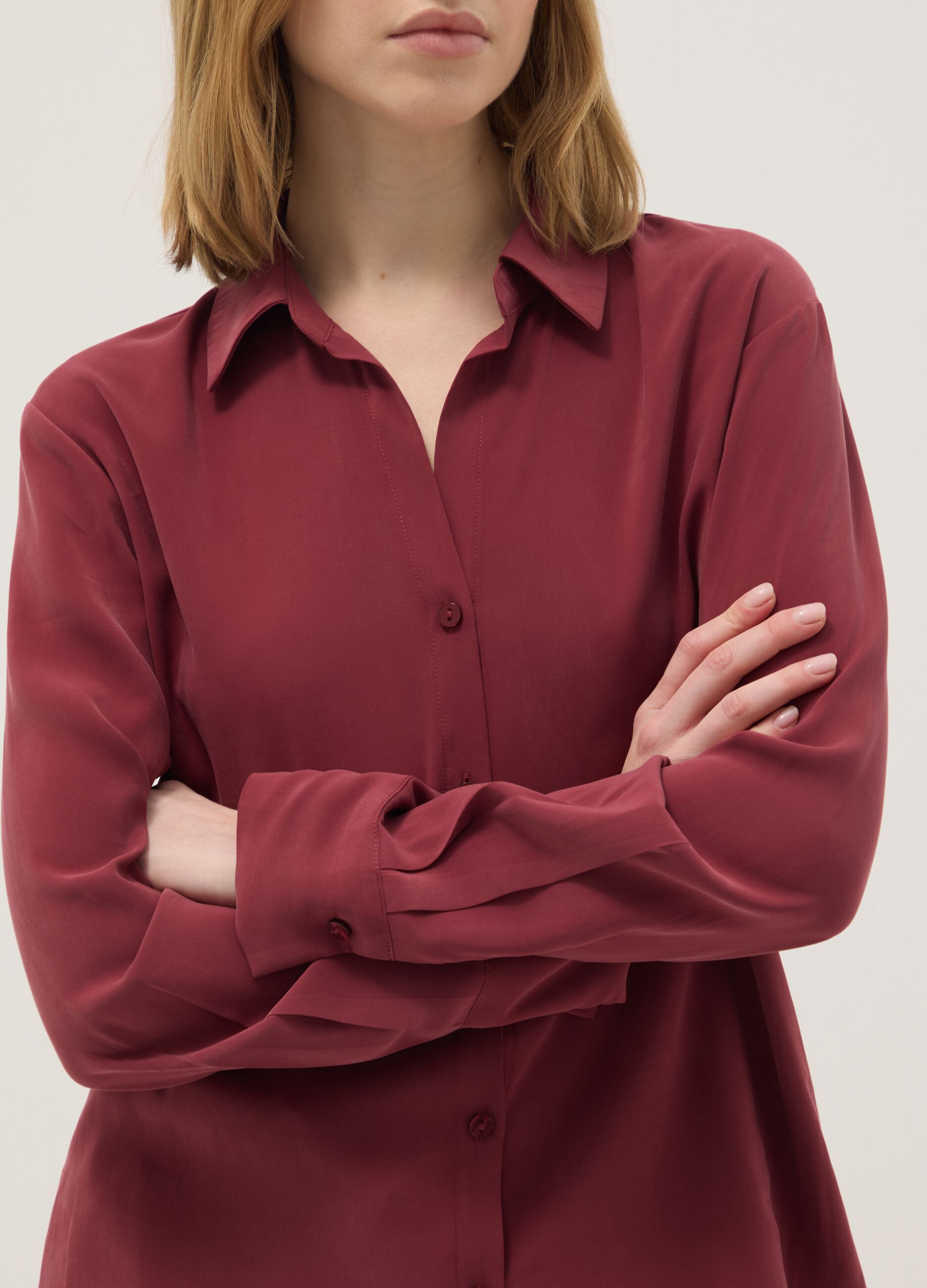 Red long-sleeve viscose blend shirt regular fit