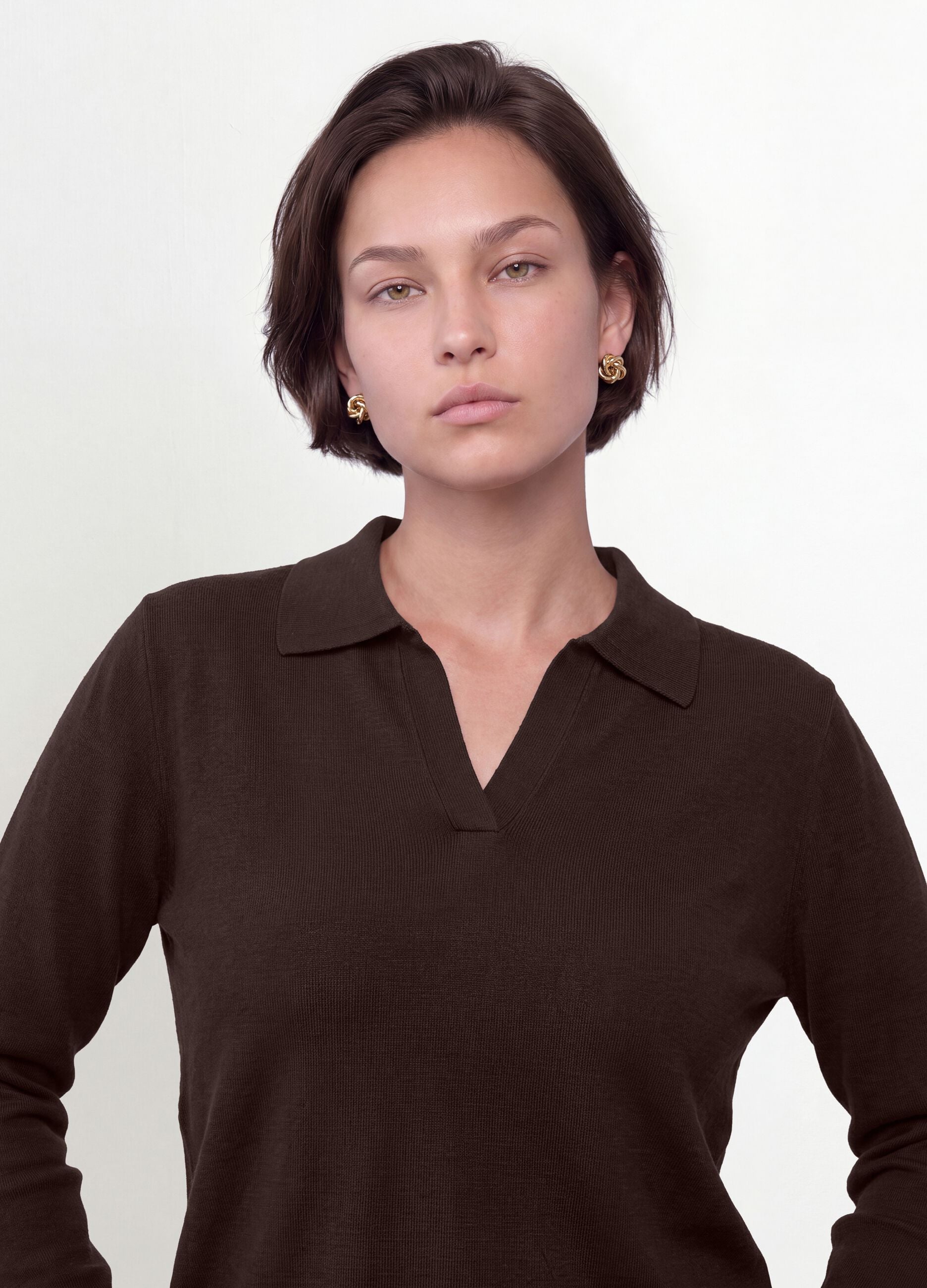 Brown viscose-blend polo-collar jumper with relaxed fit