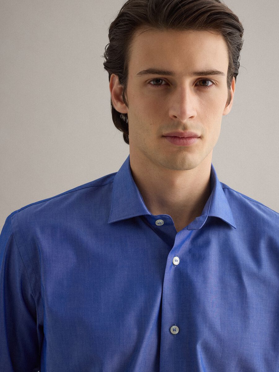 Camicia a maniche lunghe in puro cotone blu regular fit_3