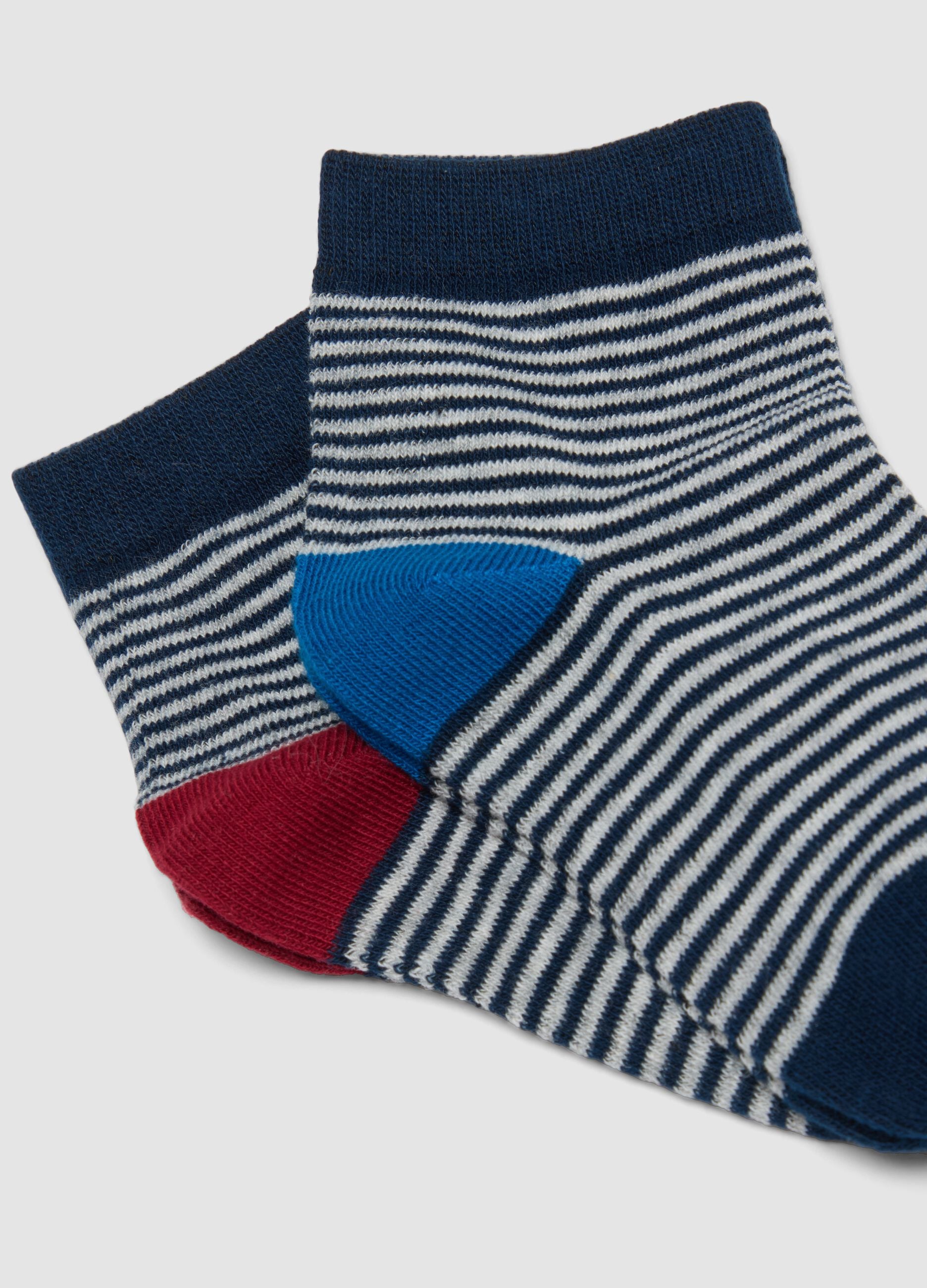 Pack of seven multicoloured ankle socks in stretch organic cotton