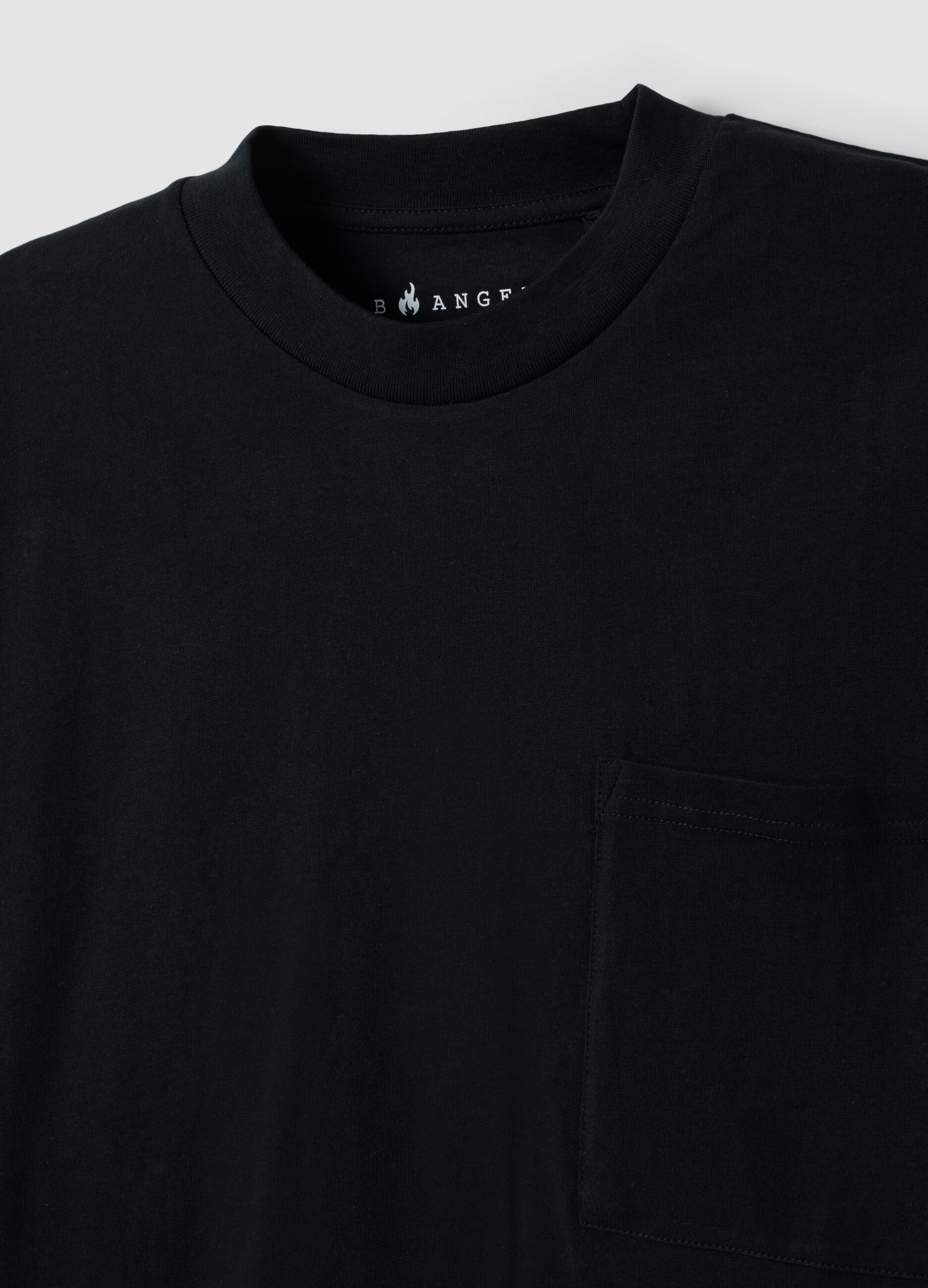 Black pure cotton crew-neck T-shirt with chest pocket, boxy fit