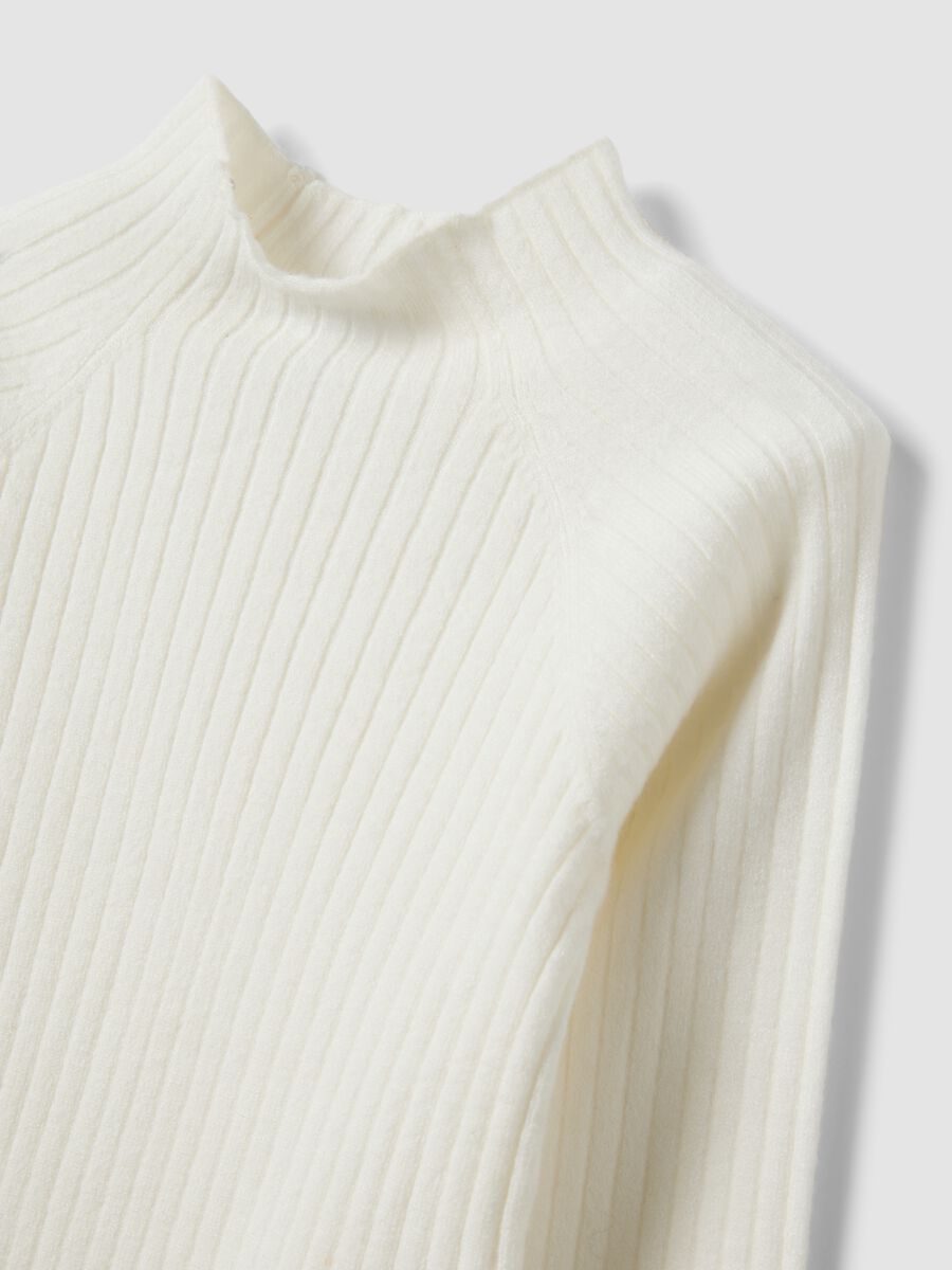 White ribbed viscose-blend crew-neck top, regular fit_2