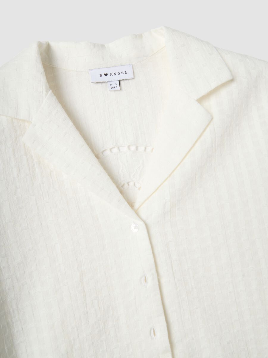 Camicia in puro cotone bianco regular fit con texture a quadri_5