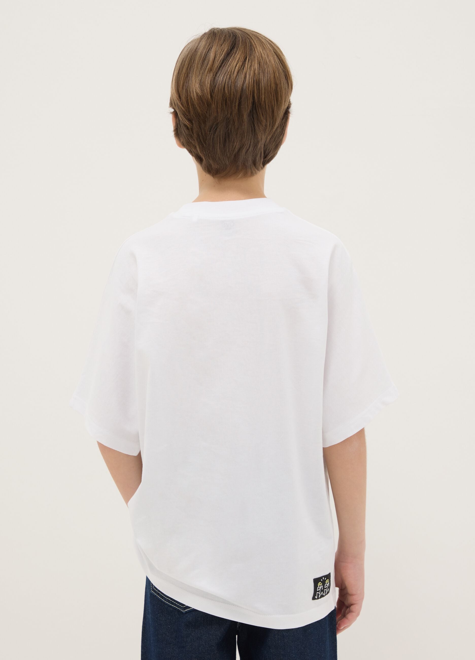 Boy's white pure cotton over fit T-shirt with print